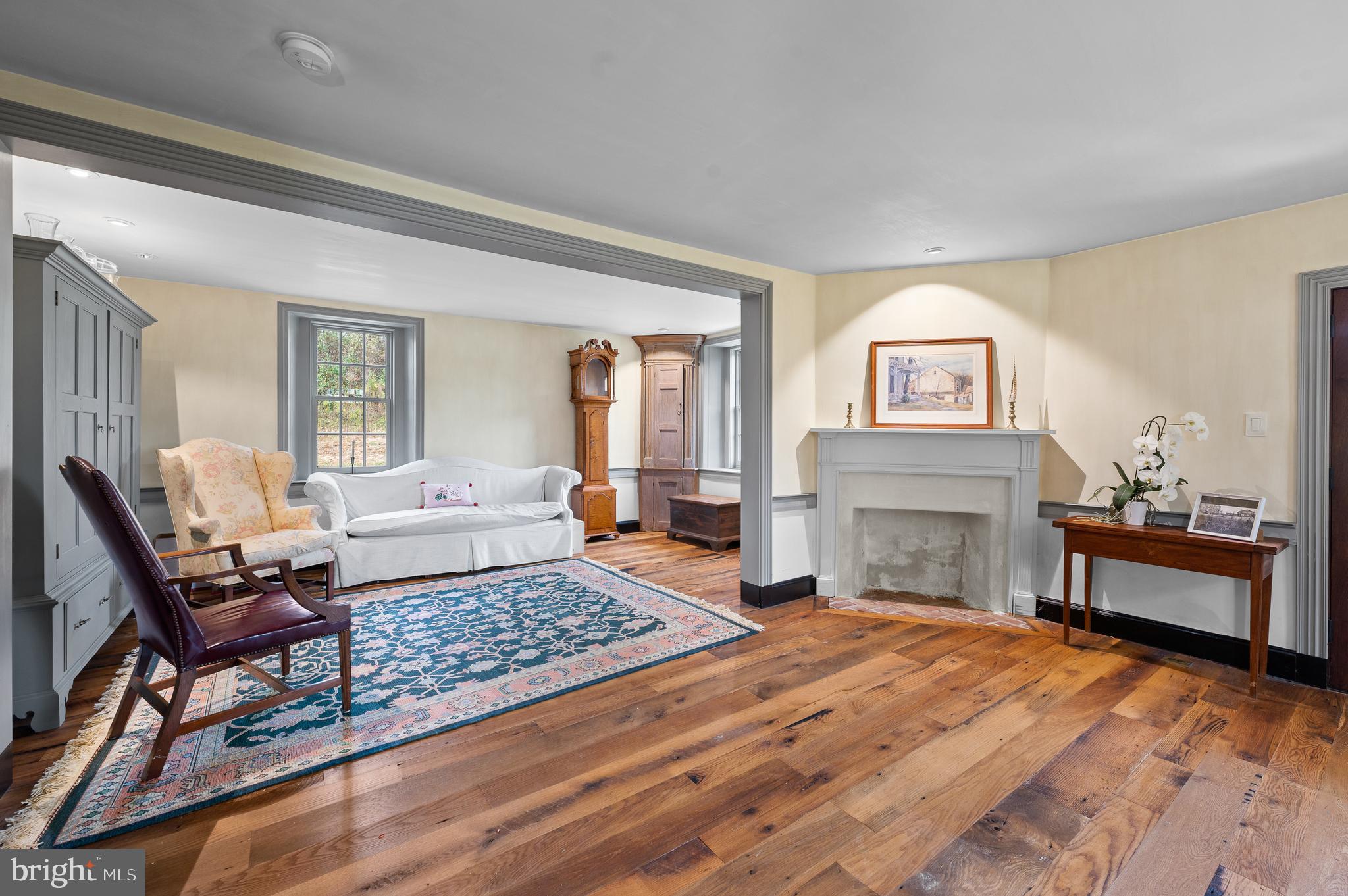 CHESHIRE HUNT - Residential