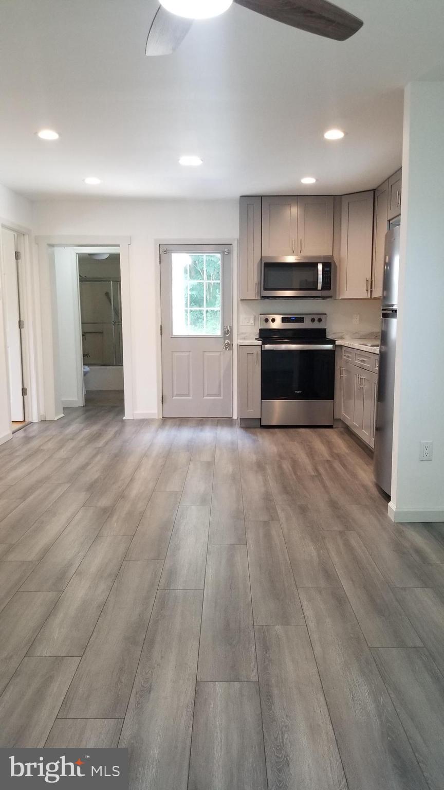 FRIENDSHIP - Residential Lease