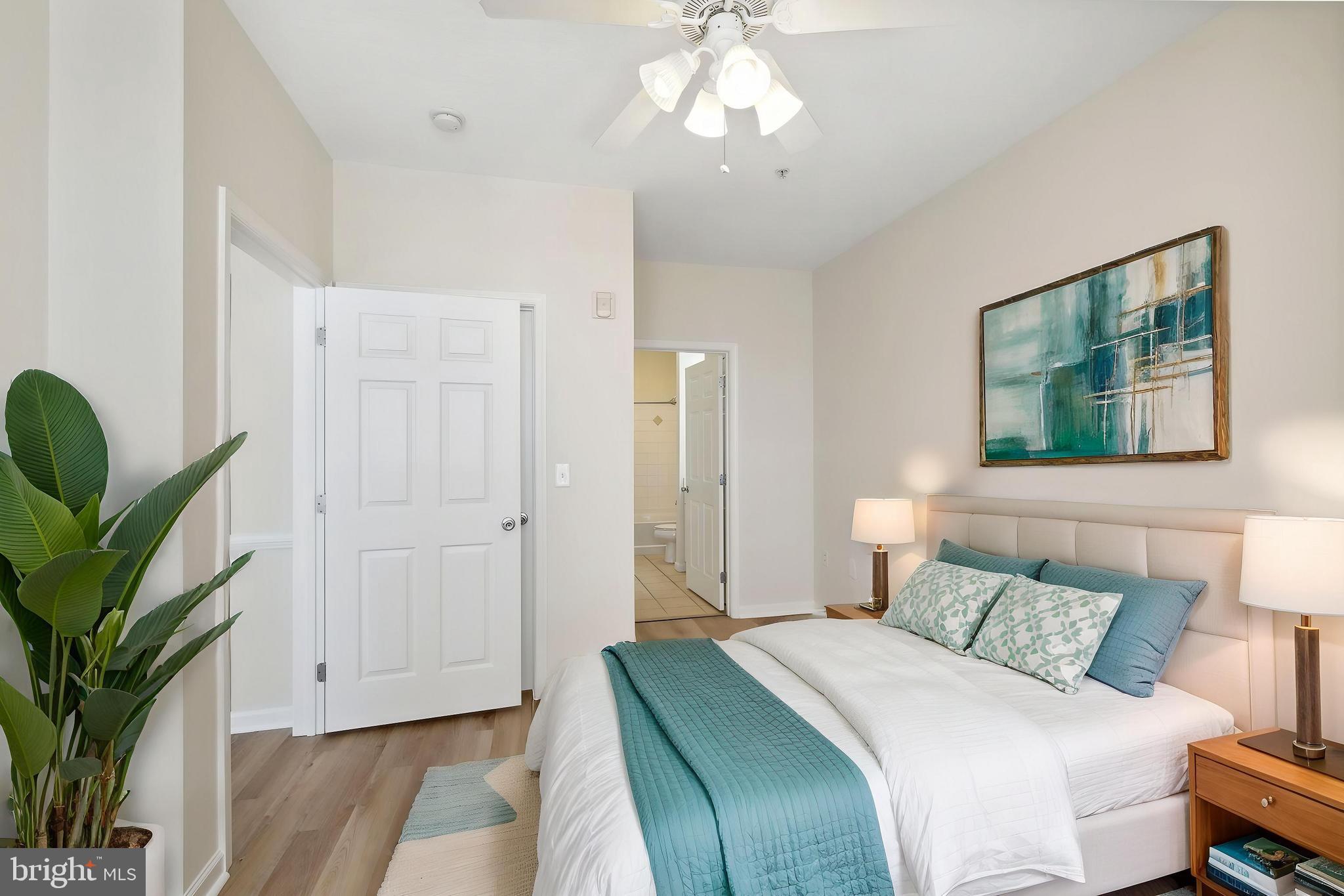 THE COLONNADE AT KENTLANDS - Residential