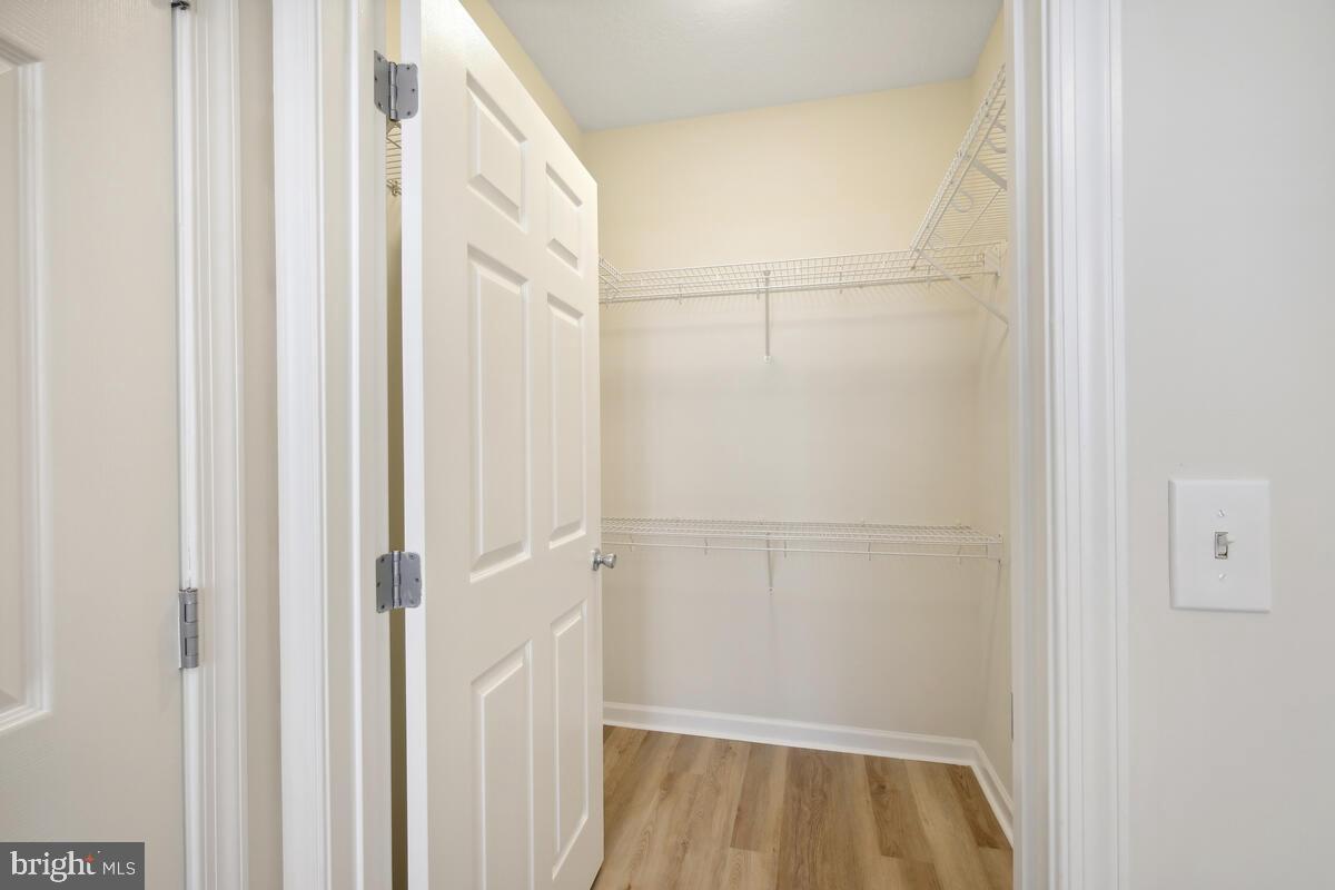 THE COLONNADE AT KENTLANDS - Residential