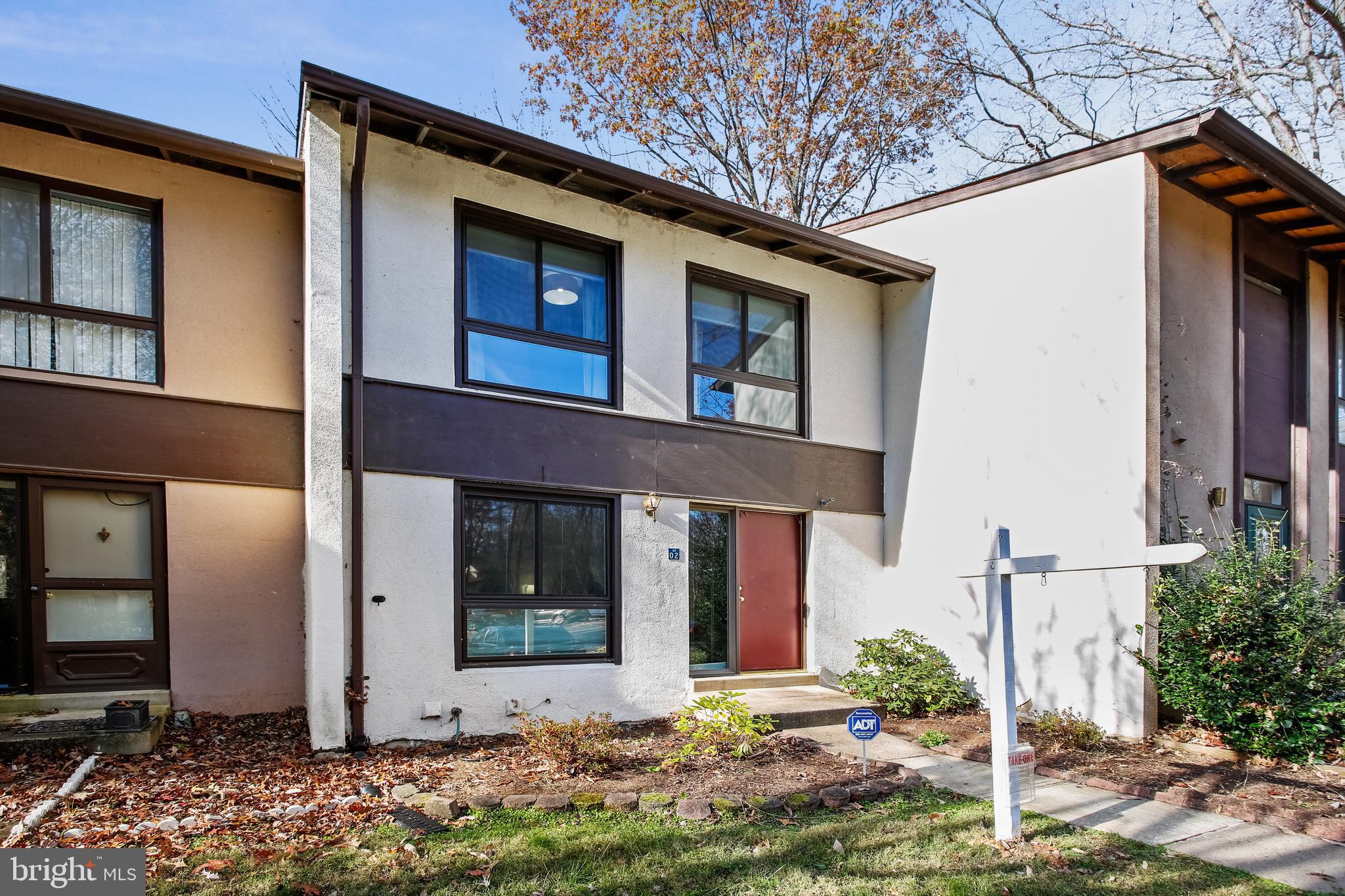 RESTON - Residential