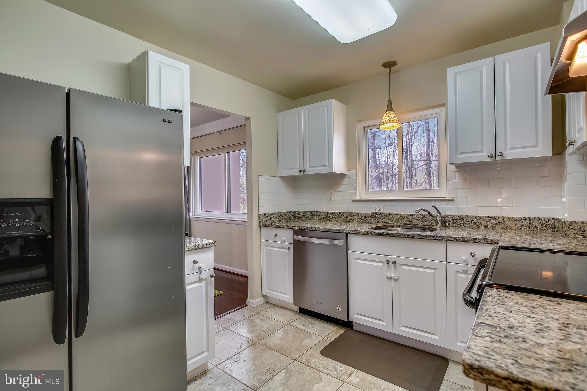 RESTON - Residential