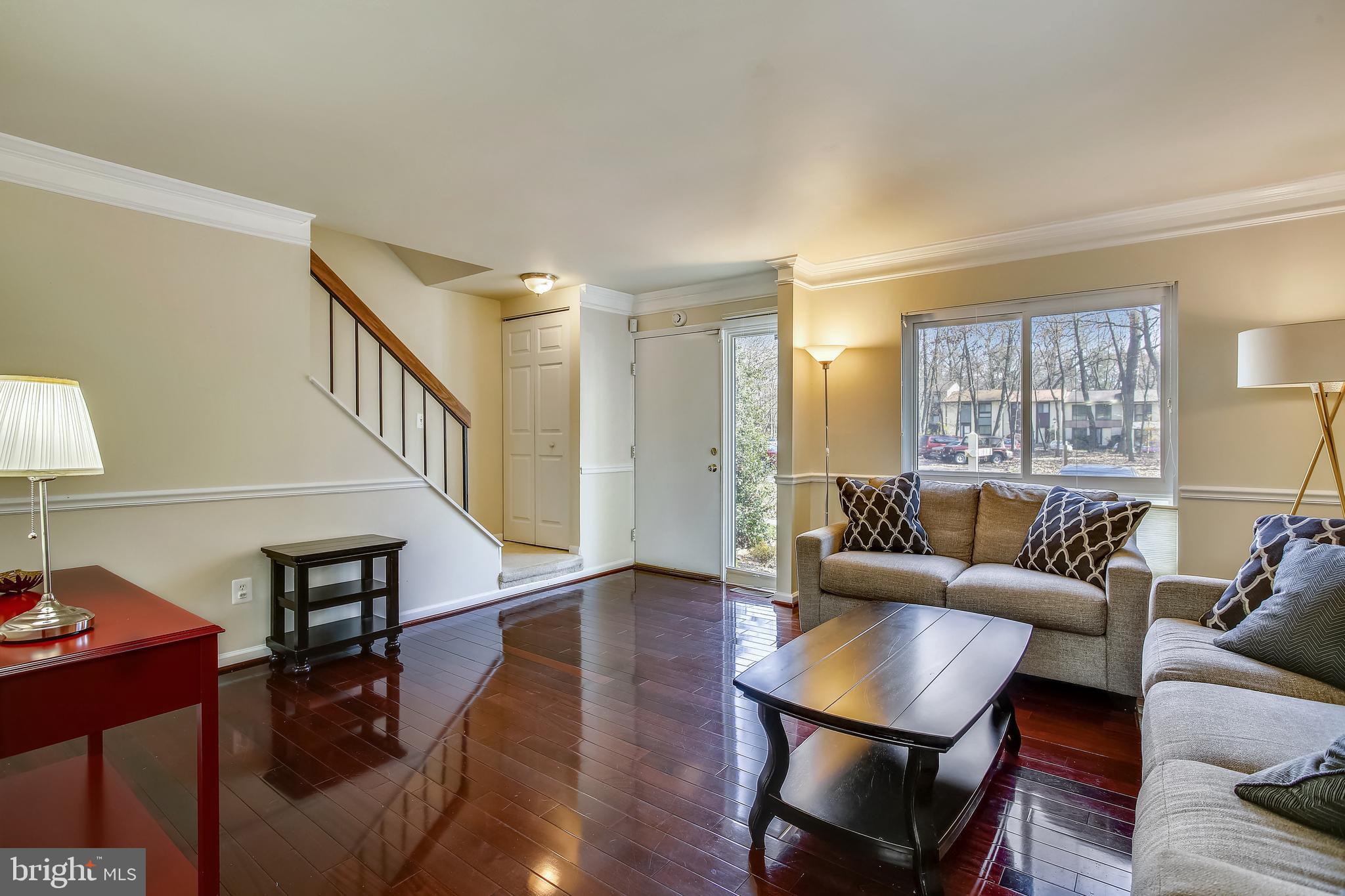 RESTON - Residential