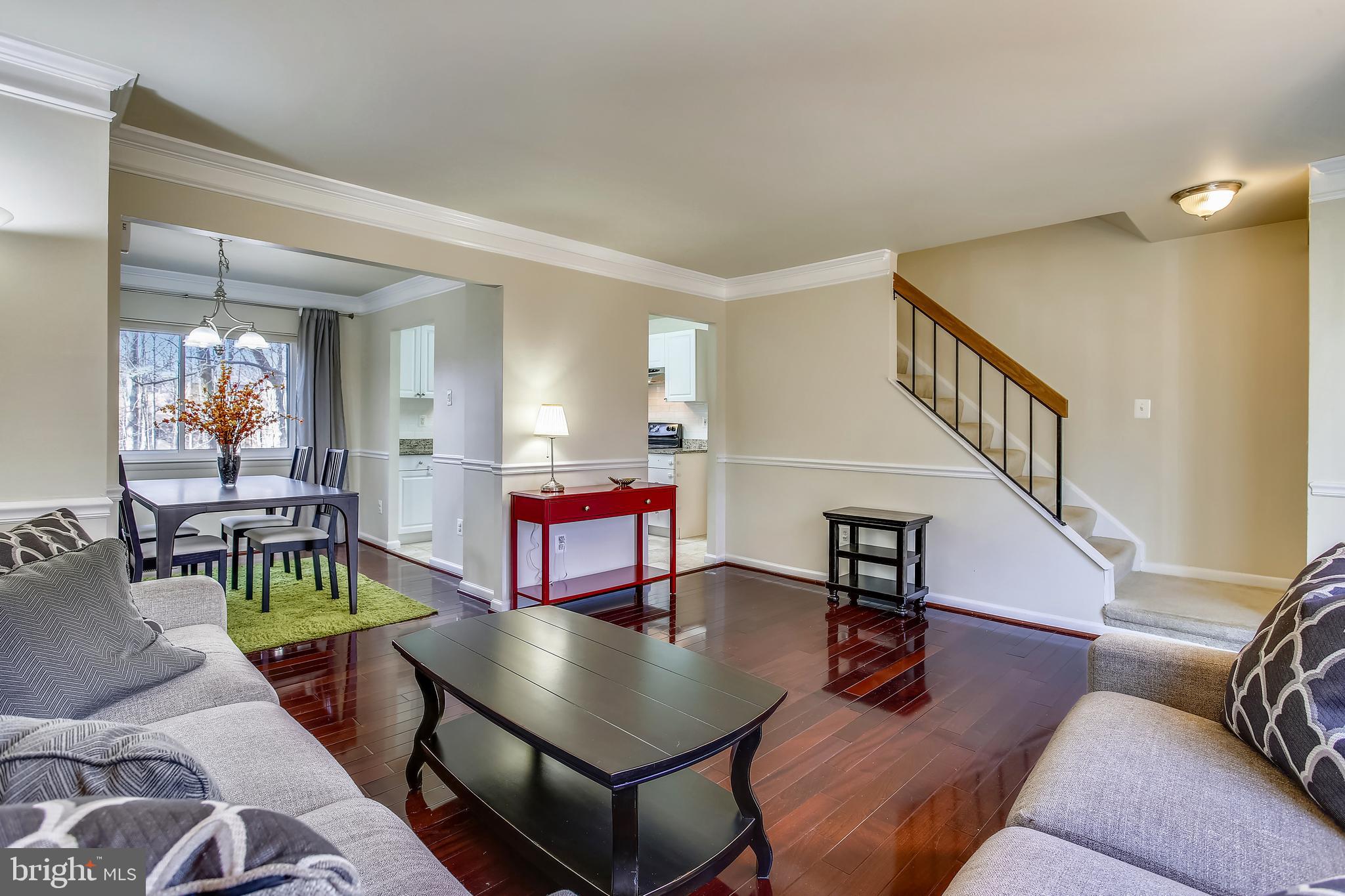 RESTON - Residential