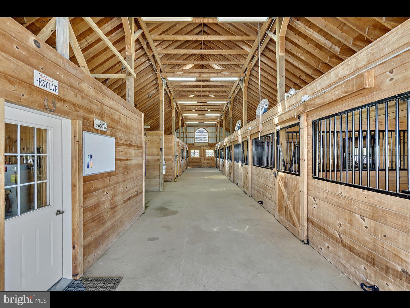 10900 MISTY CREEK COURT
