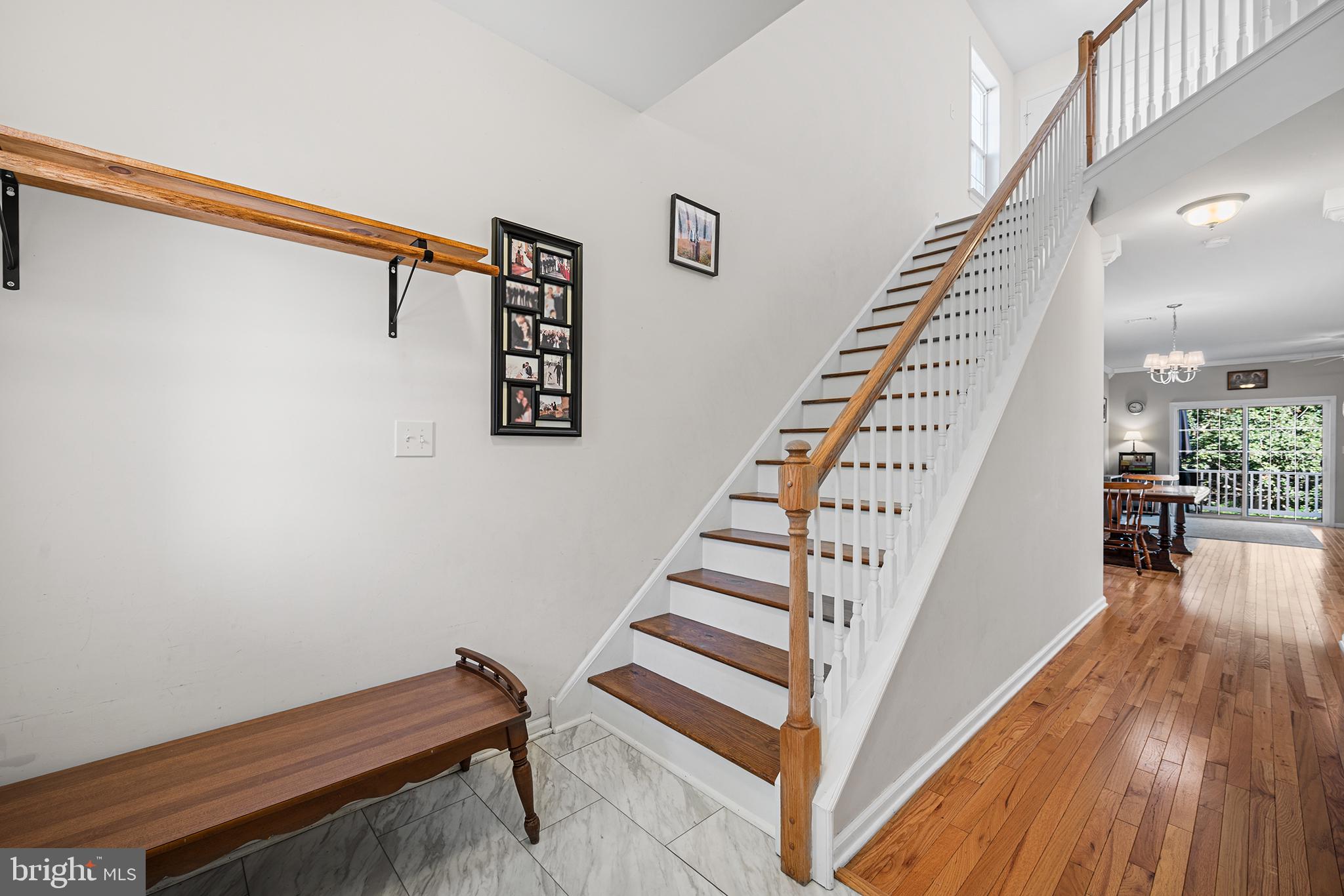 1537 CREST PARK COURT