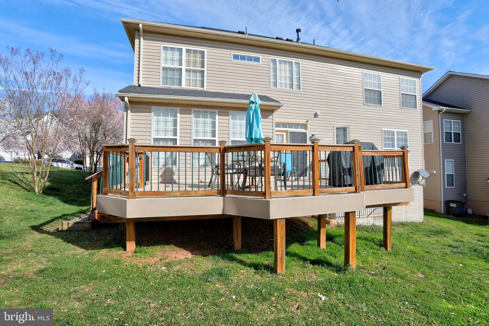 HOPEWELLS LANDING - Residential