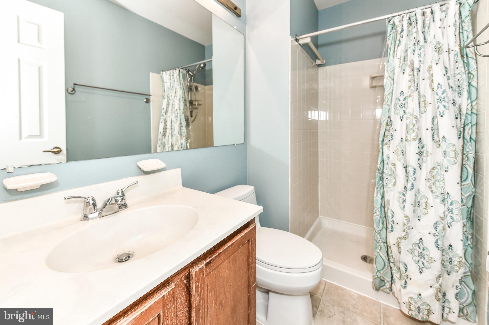 FRANKLIN FARM - Residential Lease