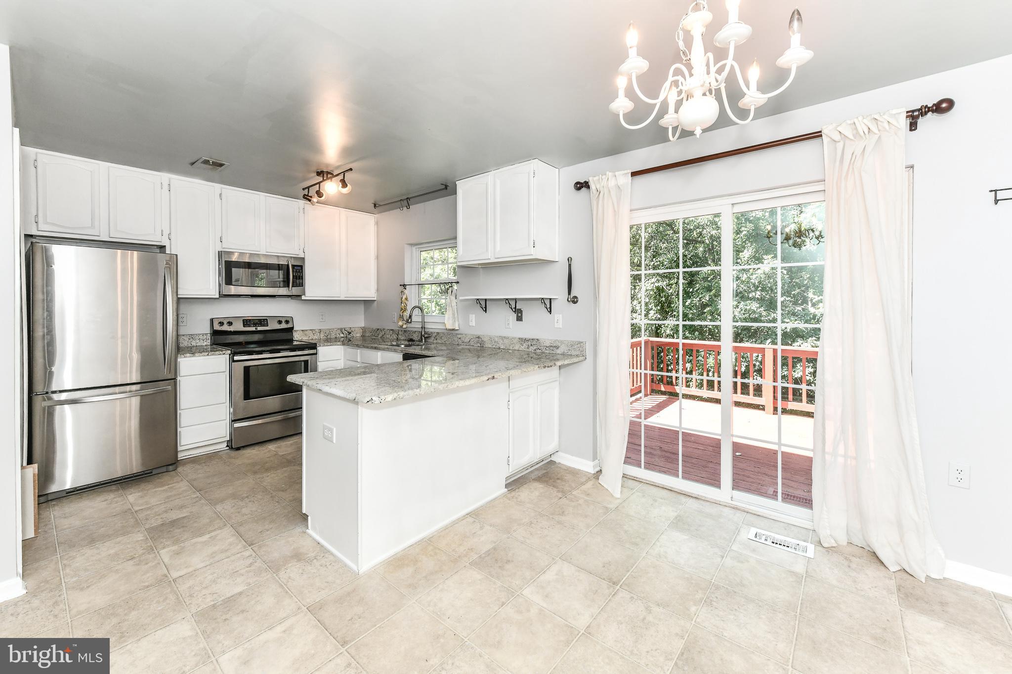 FRANKLIN FARM - Residential Lease