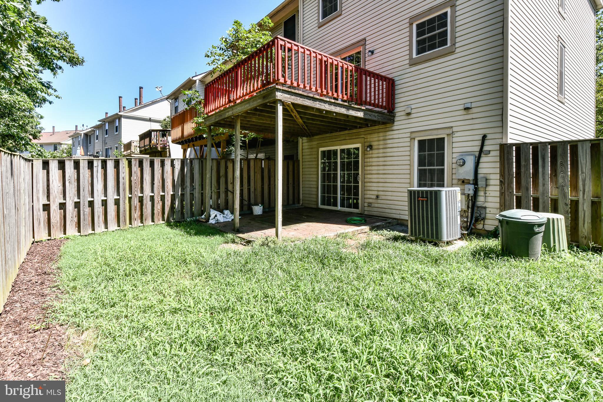 FRANKLIN FARM - Residential Lease