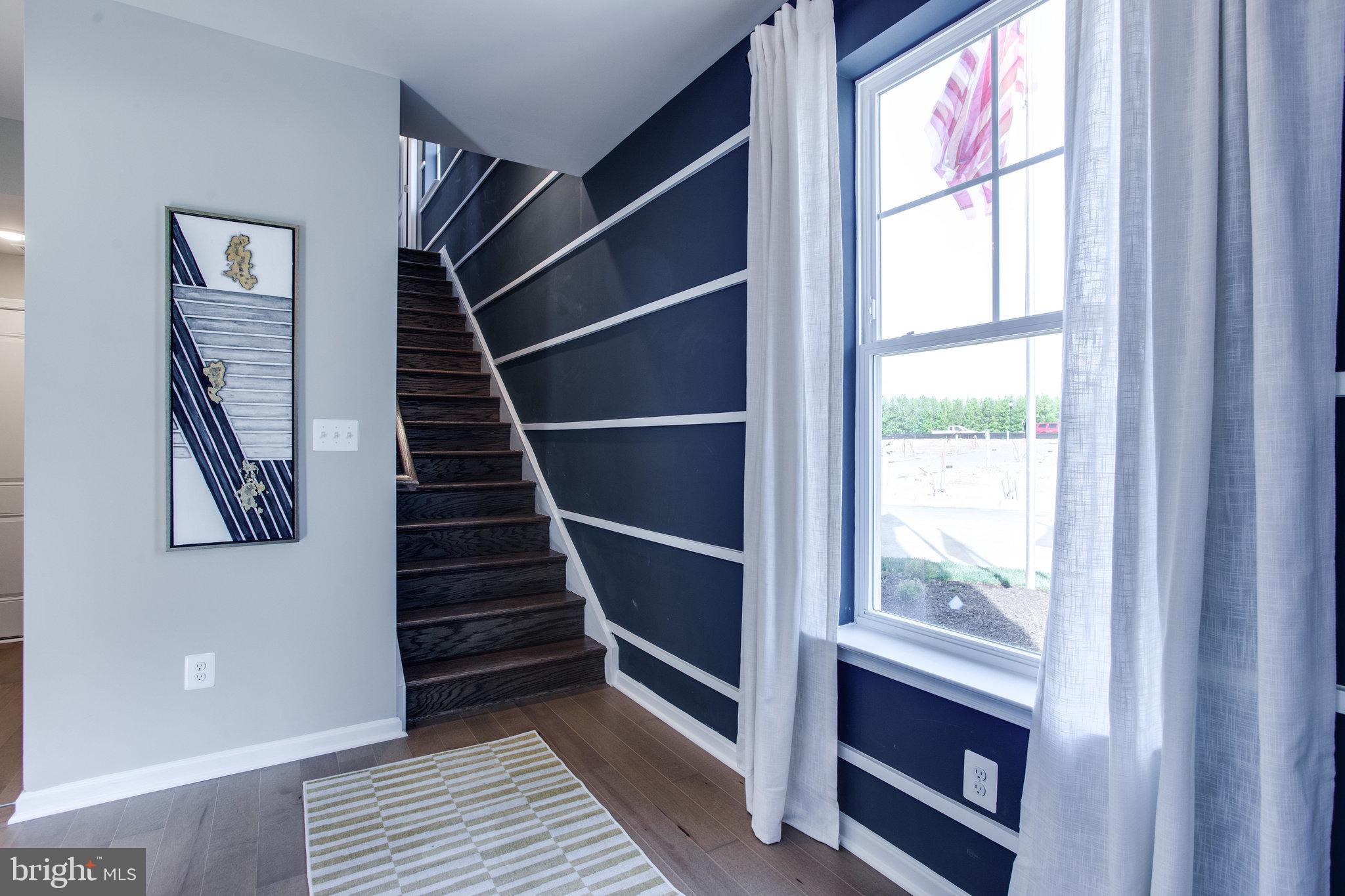 TOWNS AT MARKET COMMONS - Residential