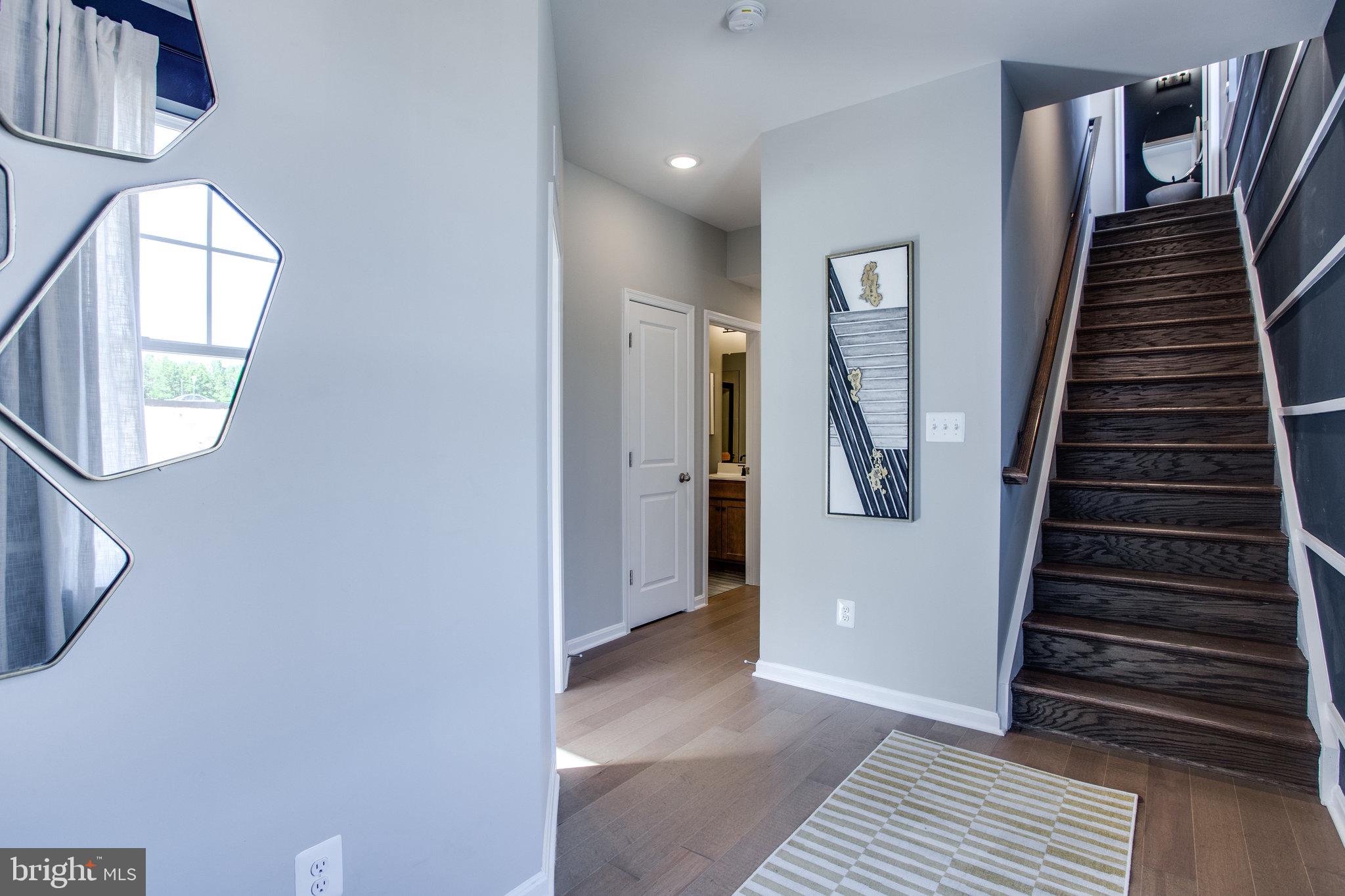 TOWNS AT MARKET COMMONS - Residential