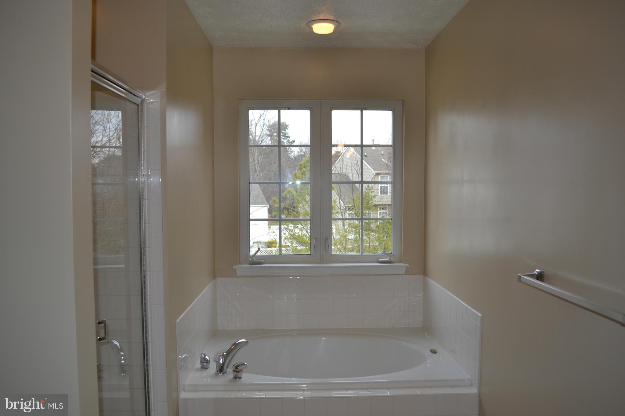 FOX CHASE - Residential