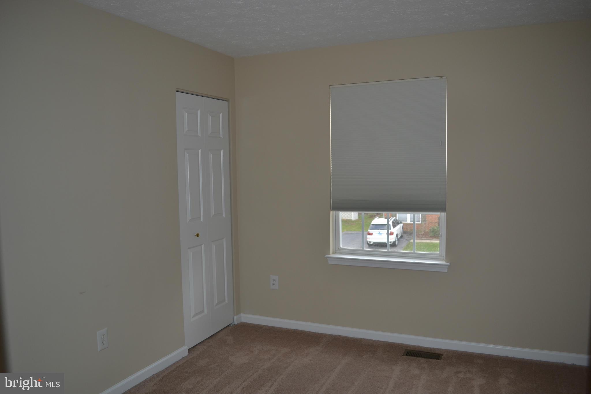 FOX CHASE - Residential