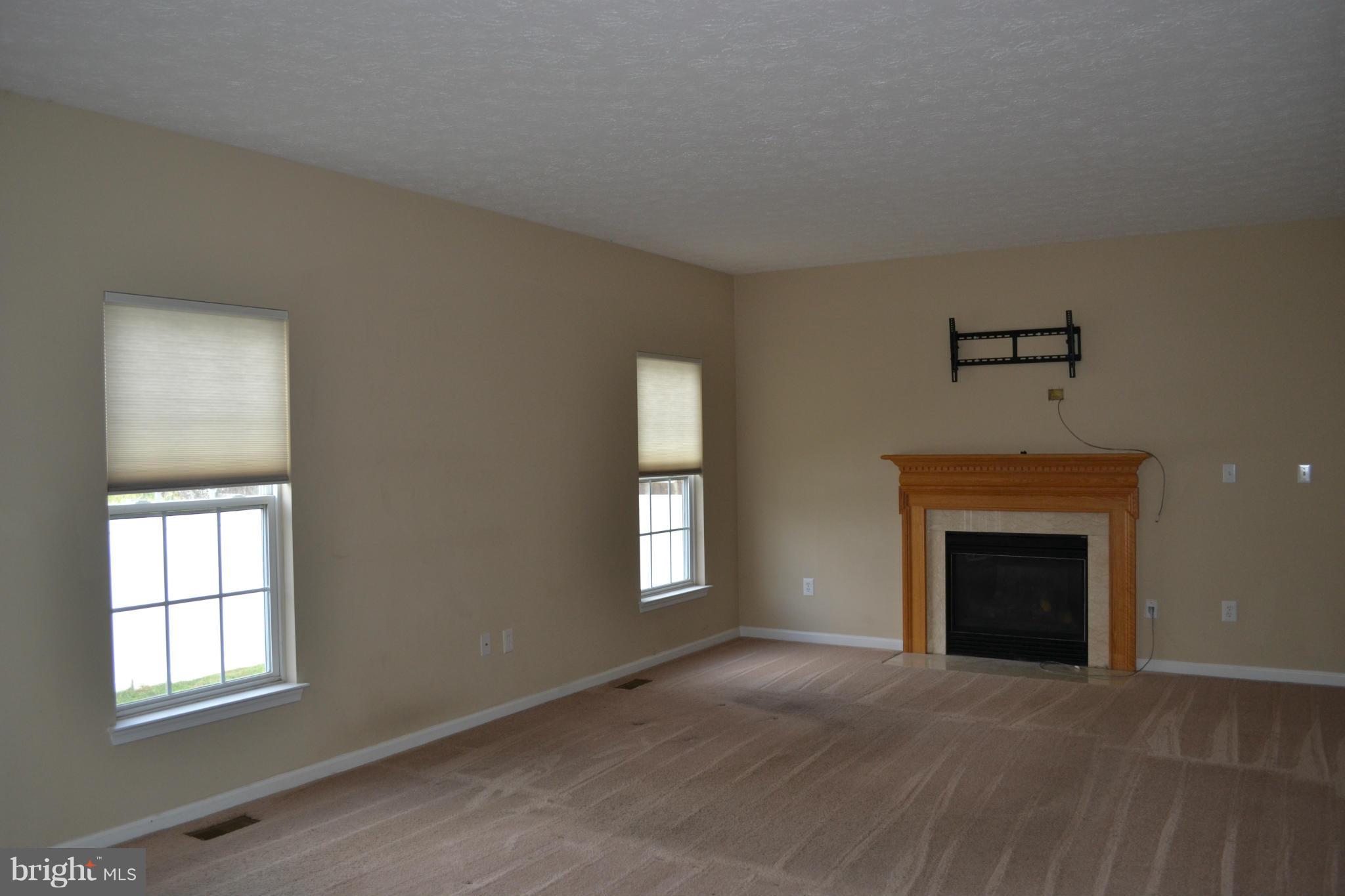 FOX CHASE - Residential