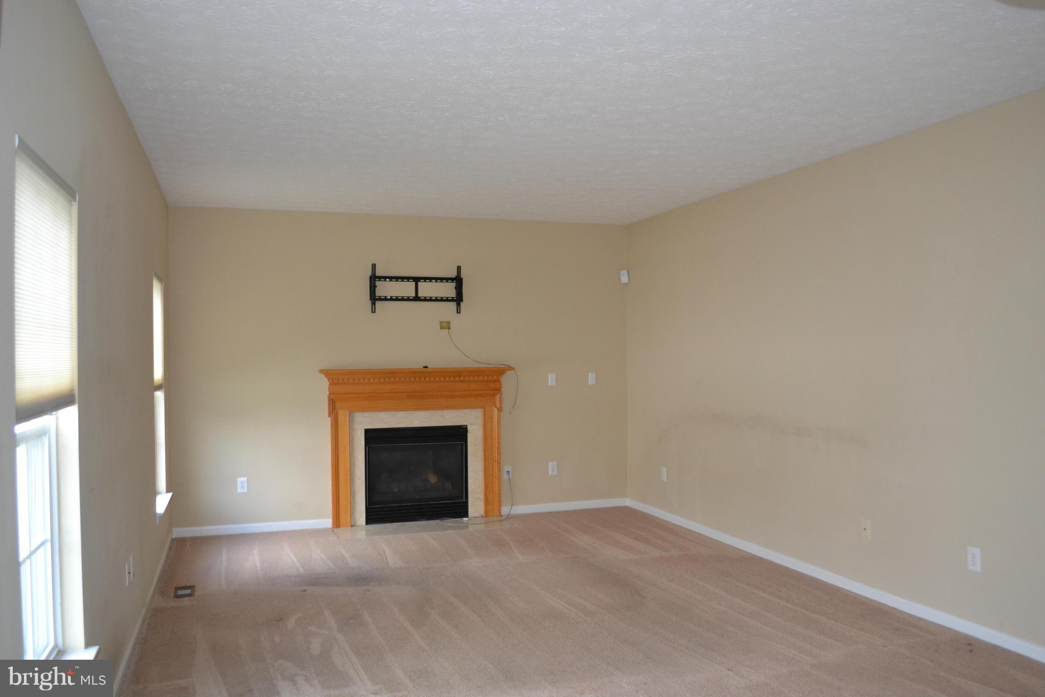 FOX CHASE - Residential