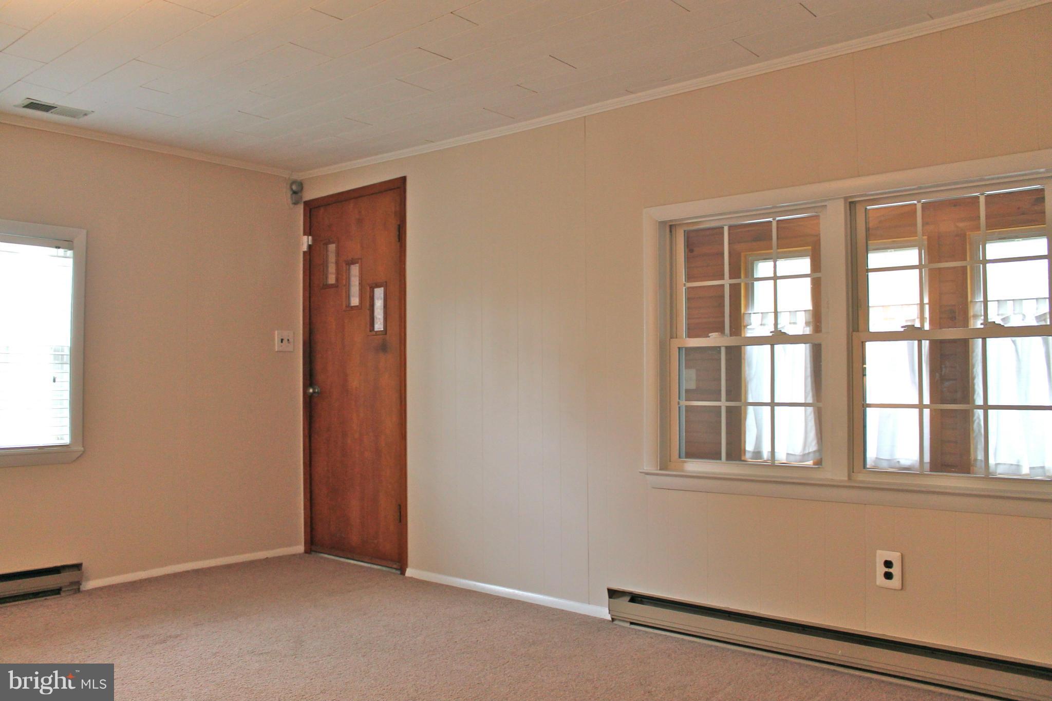 WHITNEYS LANDING - Residential Lease