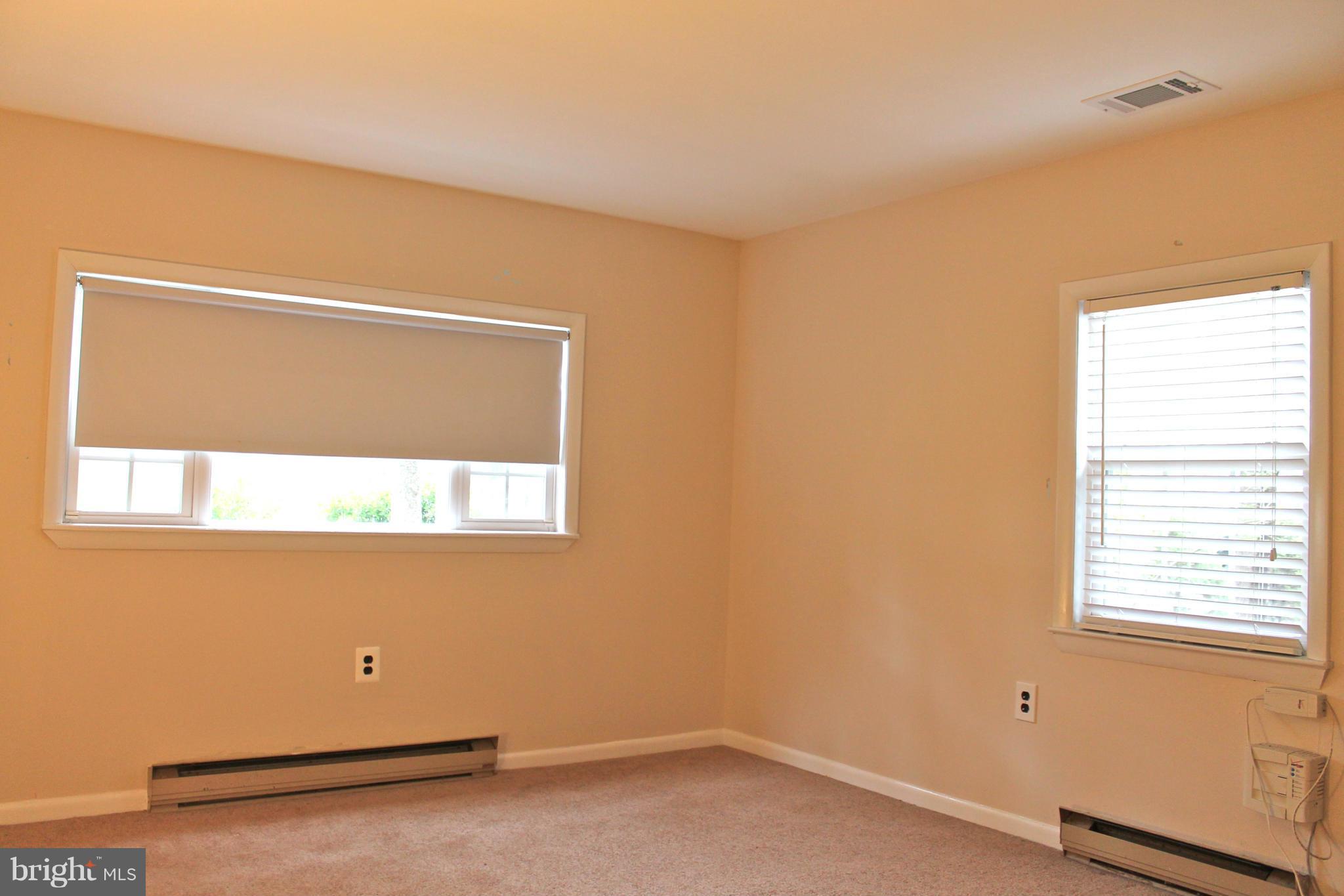 WHITNEYS LANDING - Residential Lease