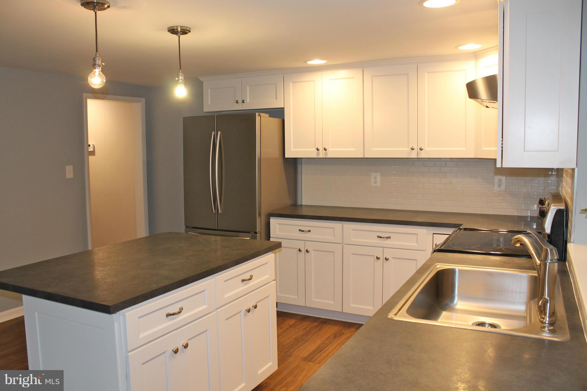 WHITNEYS LANDING - Residential Lease