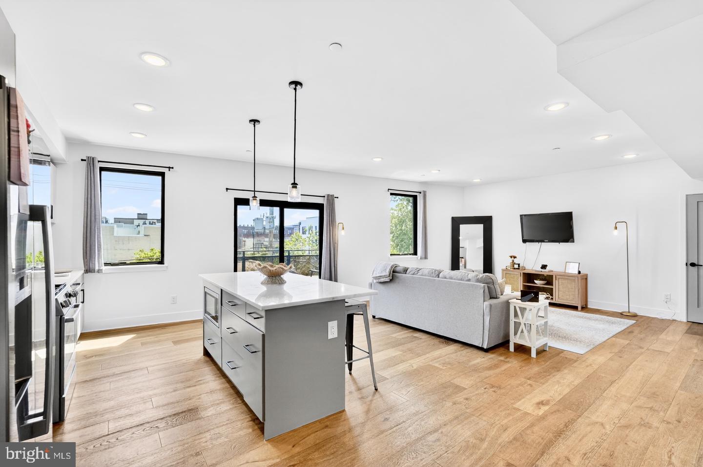 1801 FAIRMOUNT AVENUE - UNIT 303