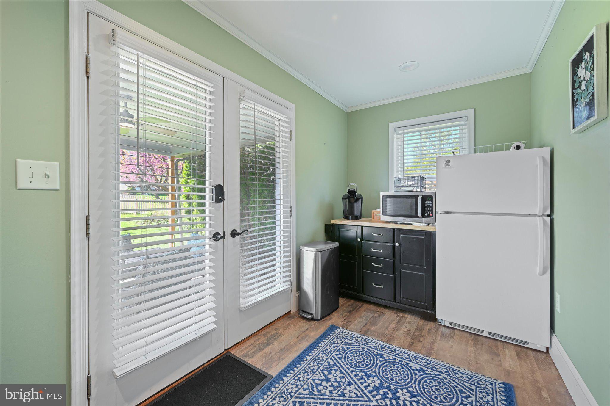 SYCAMORE ACRES - Residential