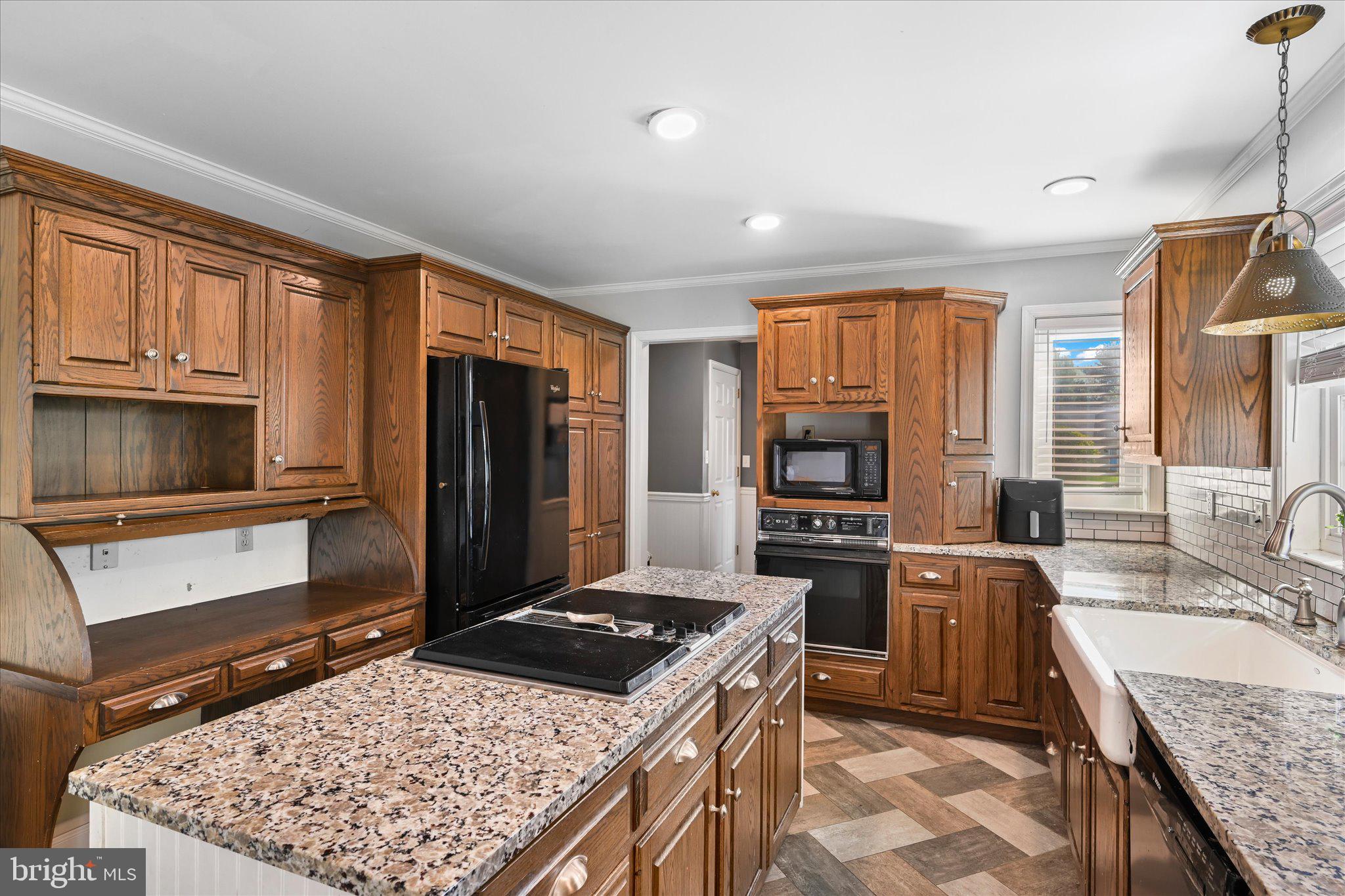 SYCAMORE ACRES - Residential