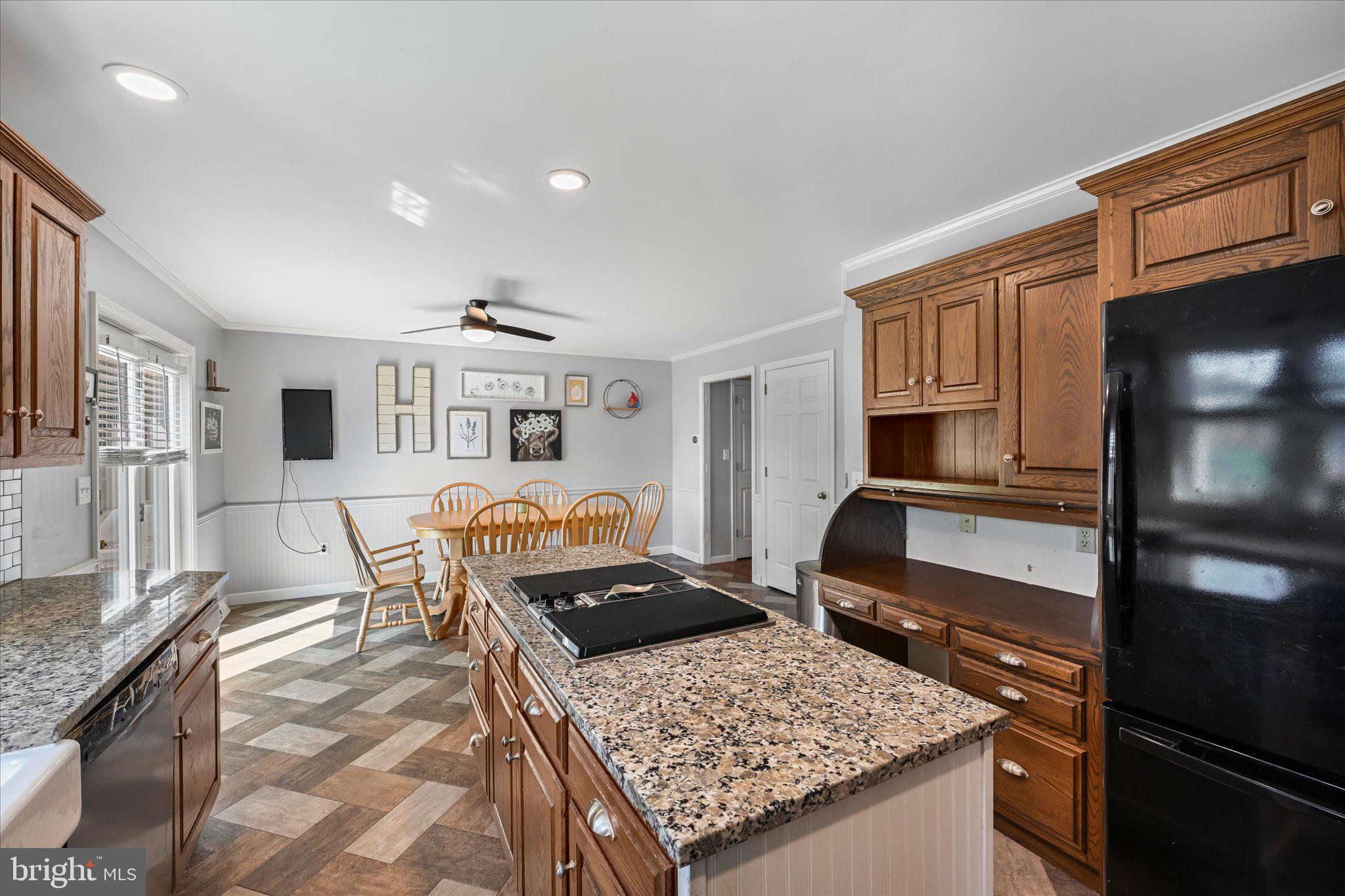 SYCAMORE ACRES - Residential