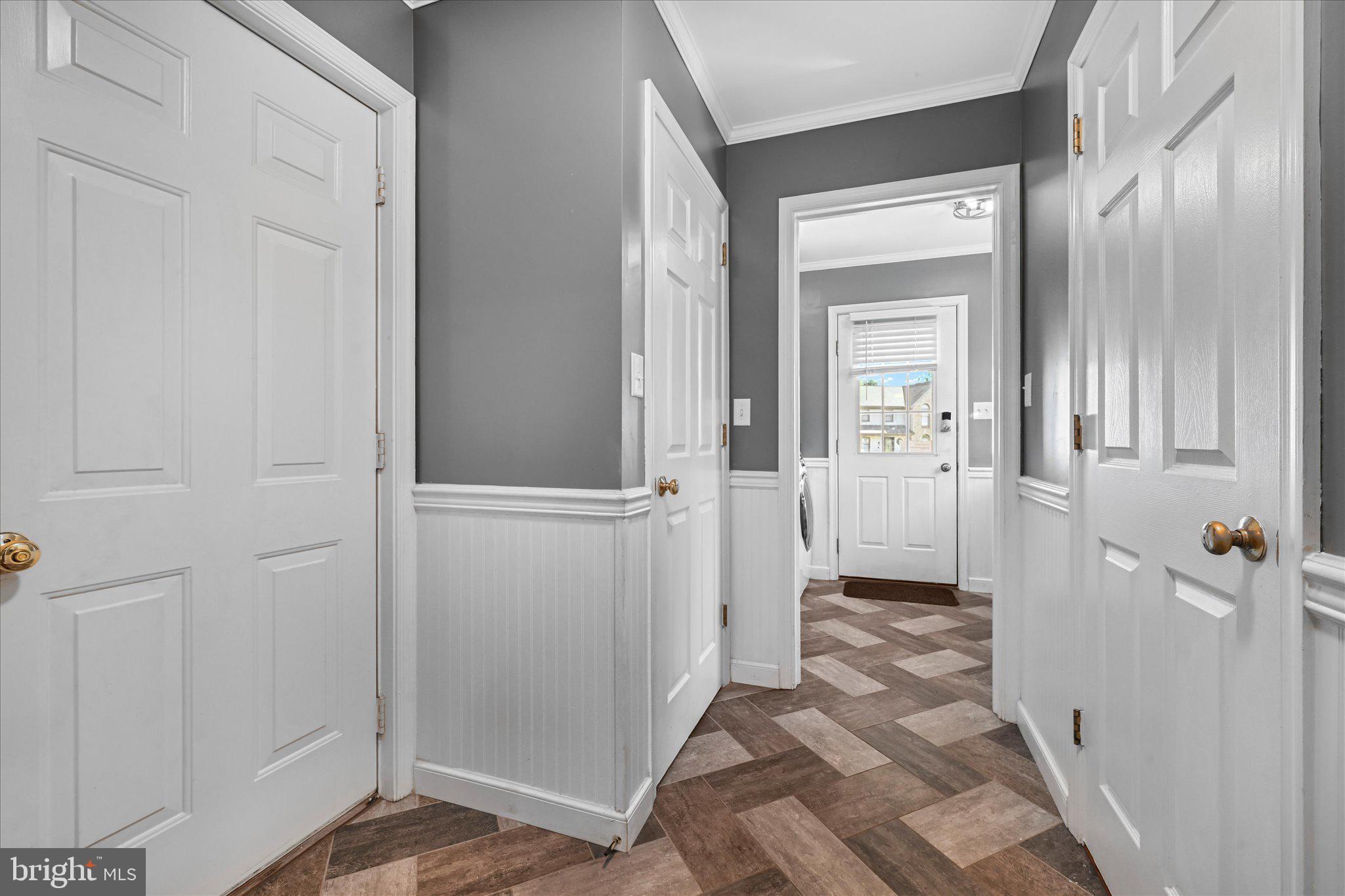 SYCAMORE ACRES - Residential