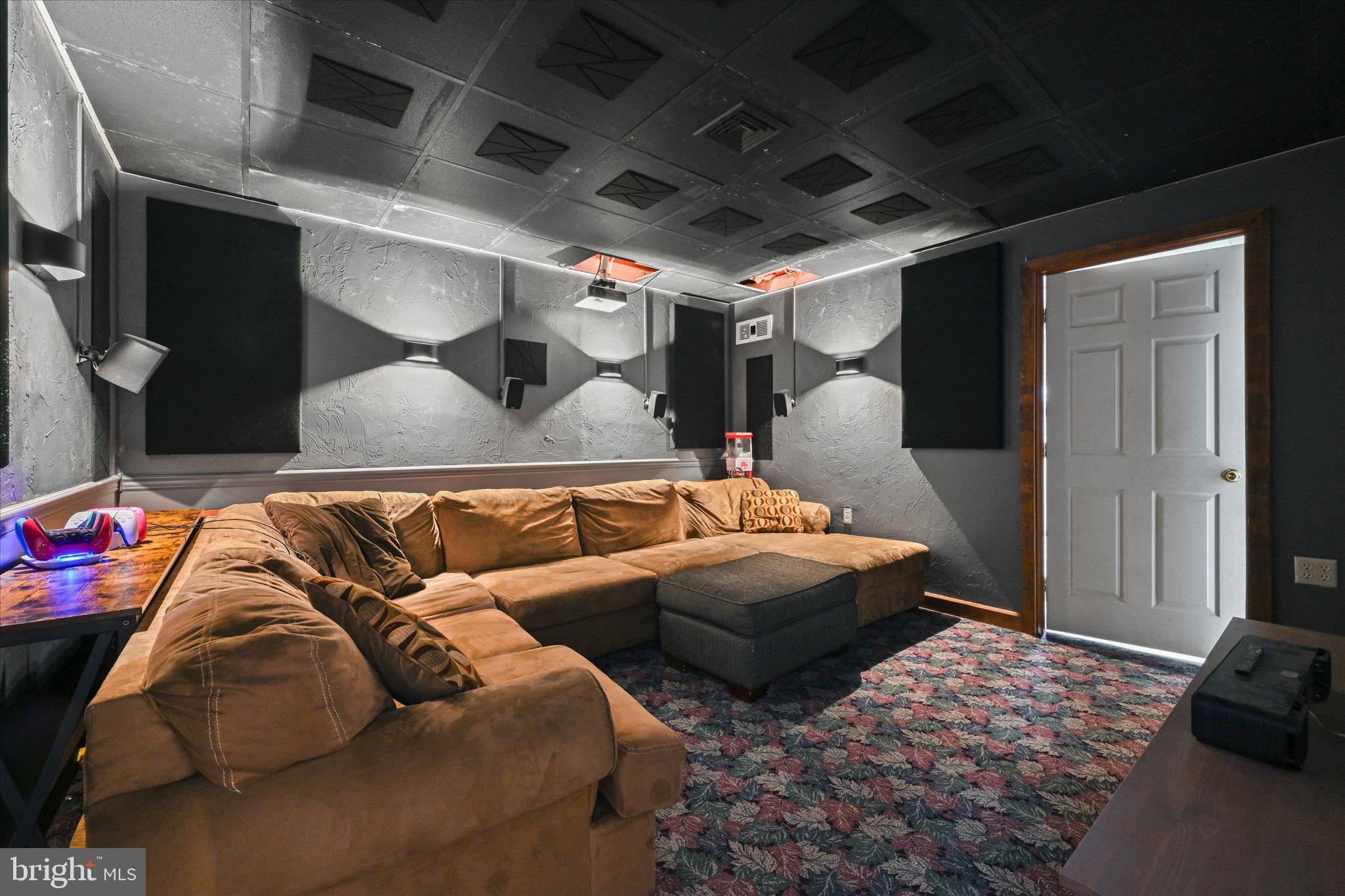 SYCAMORE ACRES - Residential