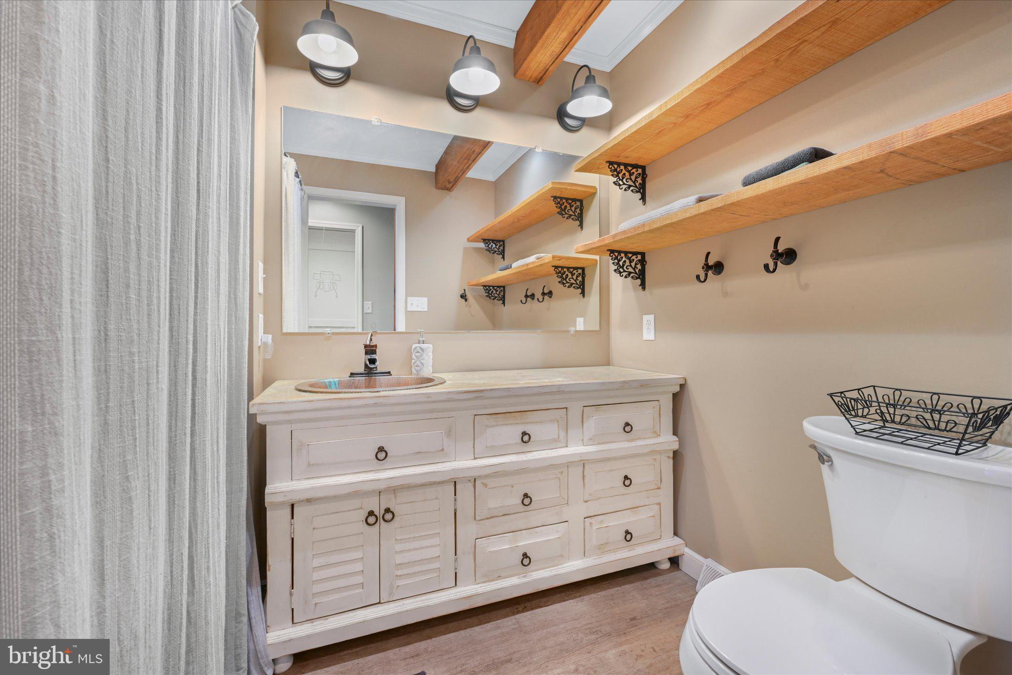 SYCAMORE ACRES - Residential