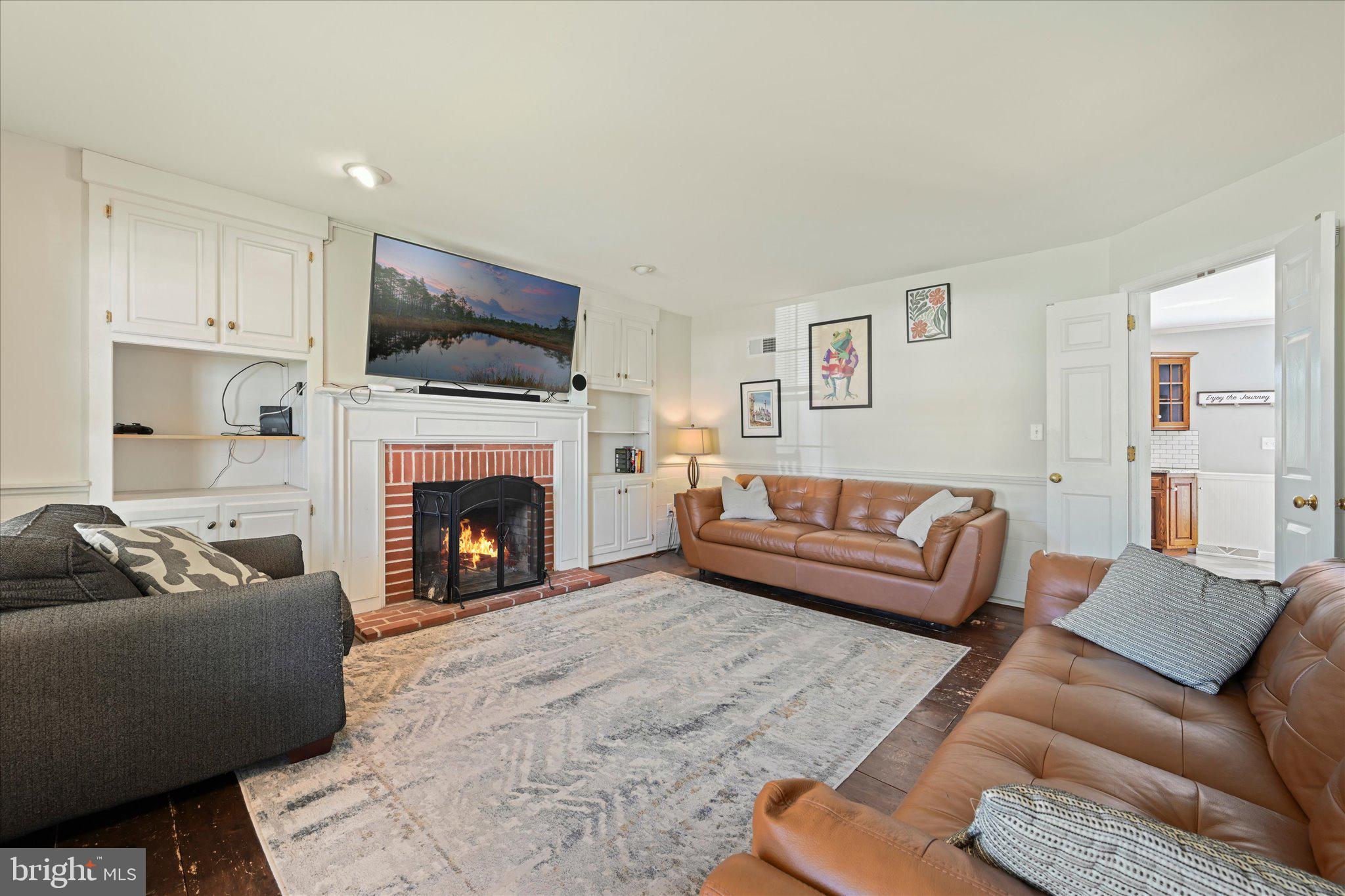 SYCAMORE ACRES - Residential