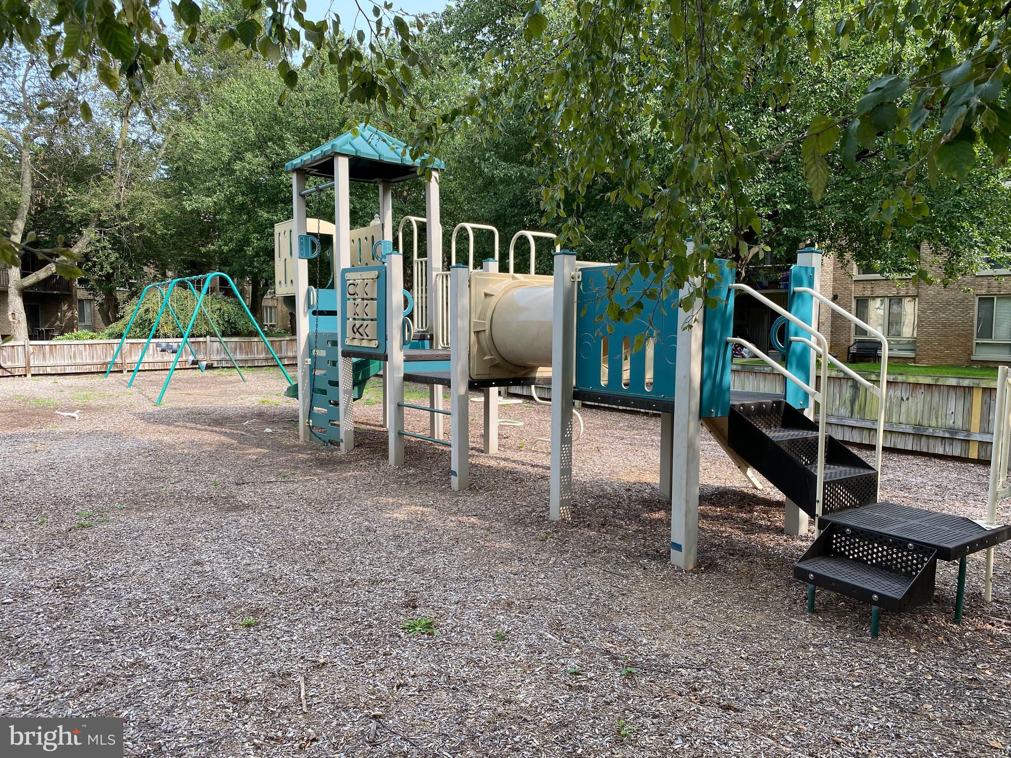 JEFFERSON CHASE - Residential Lease