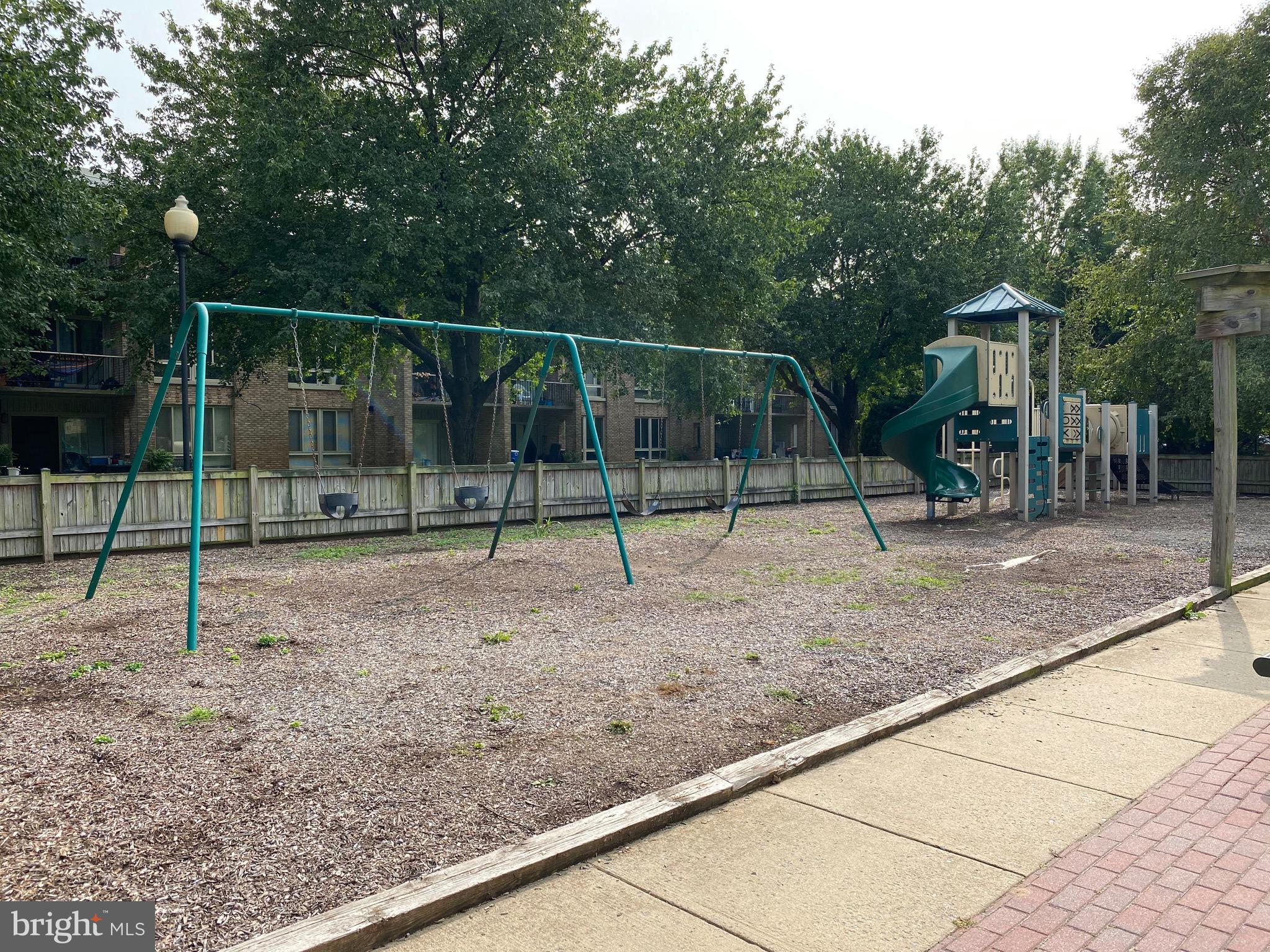 JEFFERSON CHASE - Residential Lease