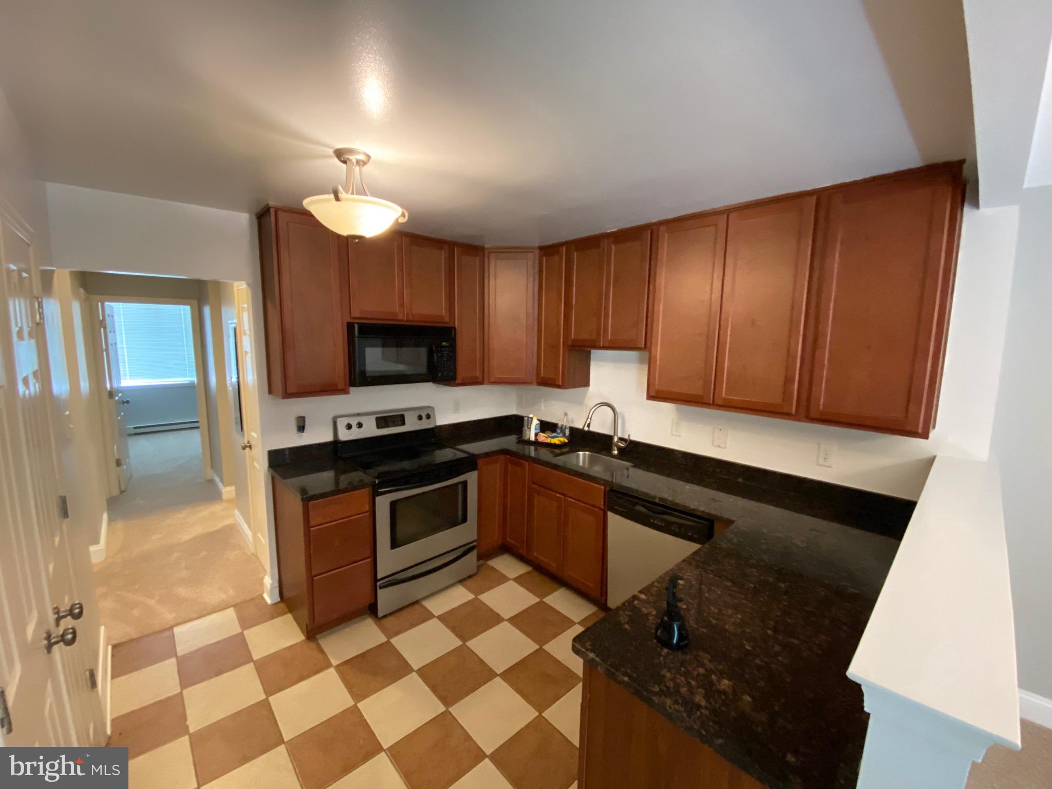 JEFFERSON CHASE - Residential Lease