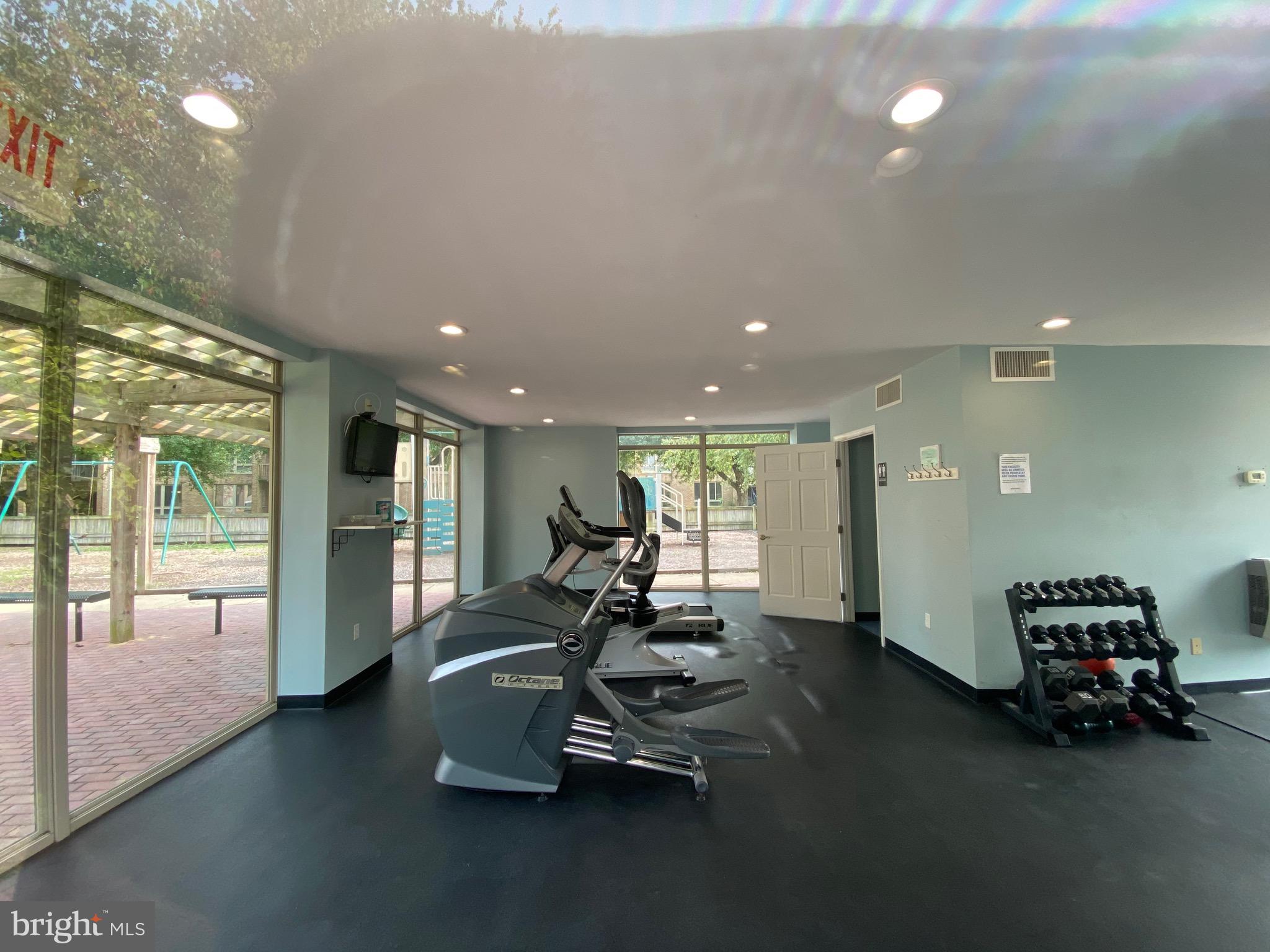 JEFFERSON CHASE - Residential Lease