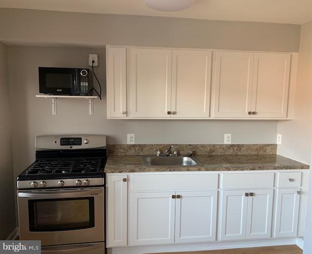 EASTWOOD - Residential Lease