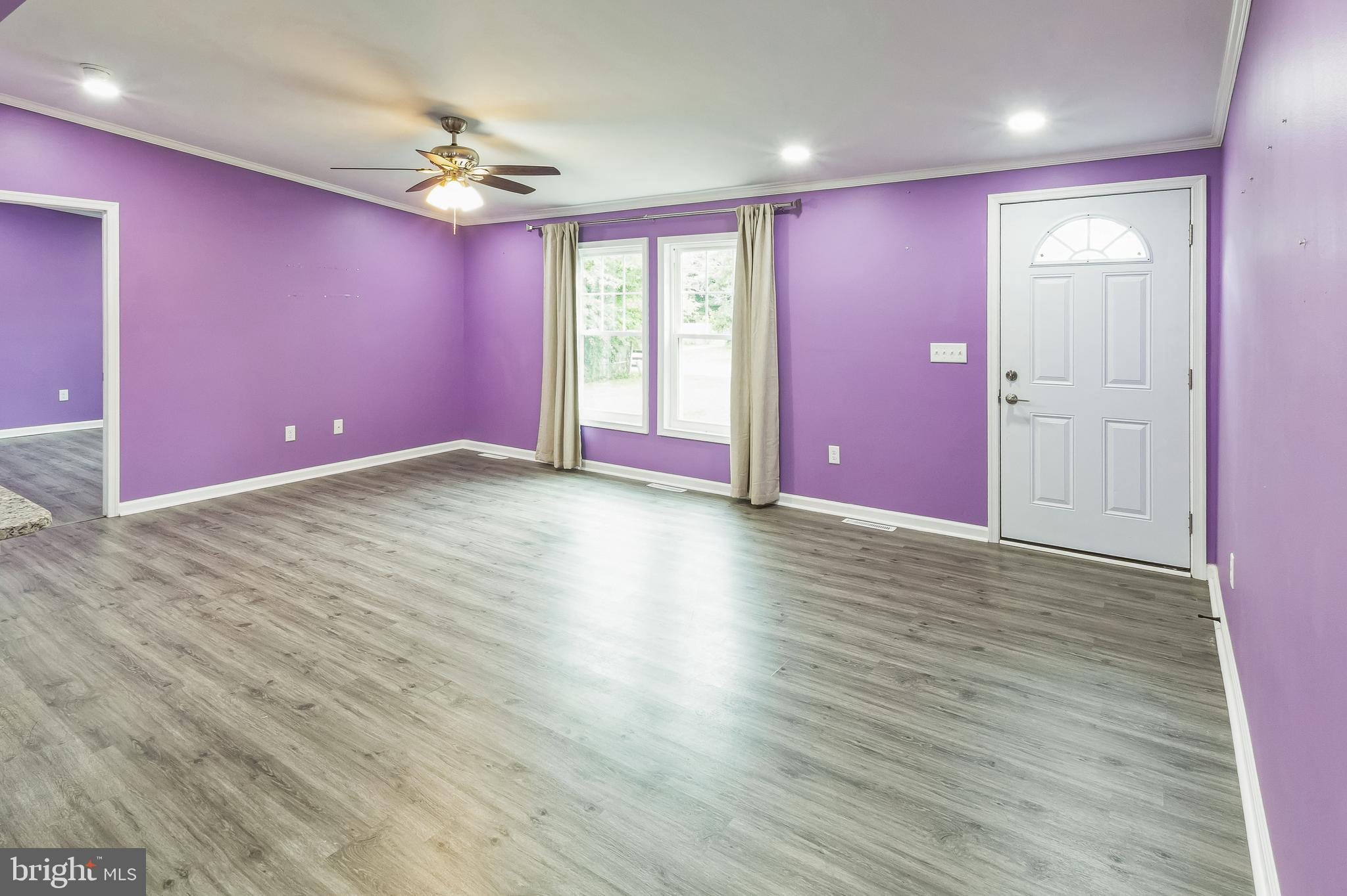 719 HOPEWELL DRIVE