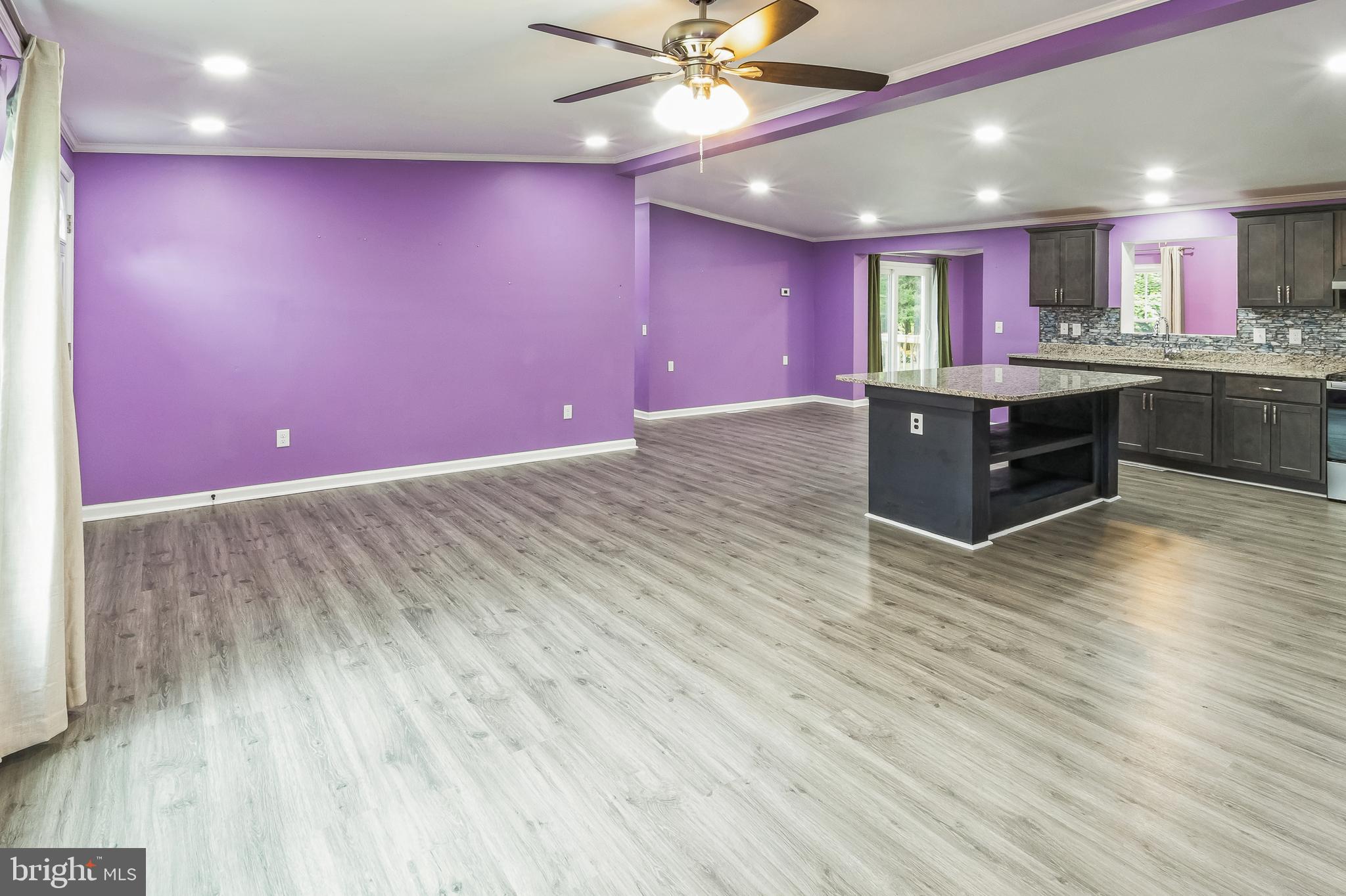 719 HOPEWELL DRIVE