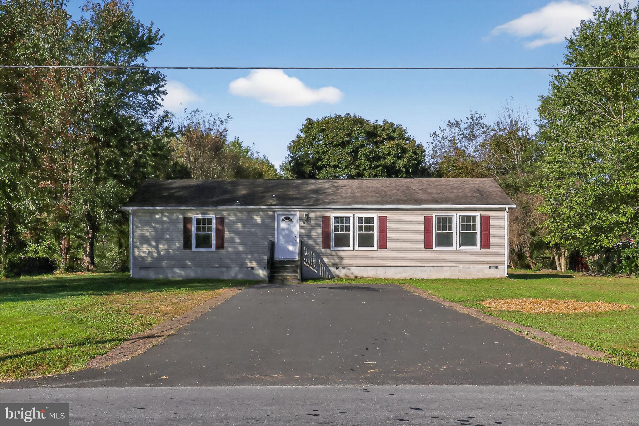 719 HOPEWELL DRIVE