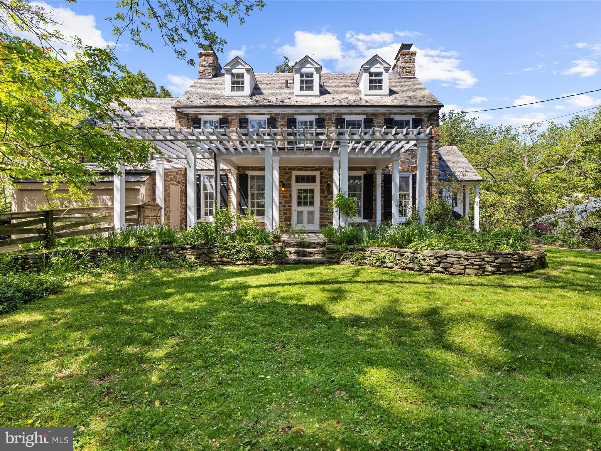 GREATER HOMELAND HISTORIC DISTRICT - Residential