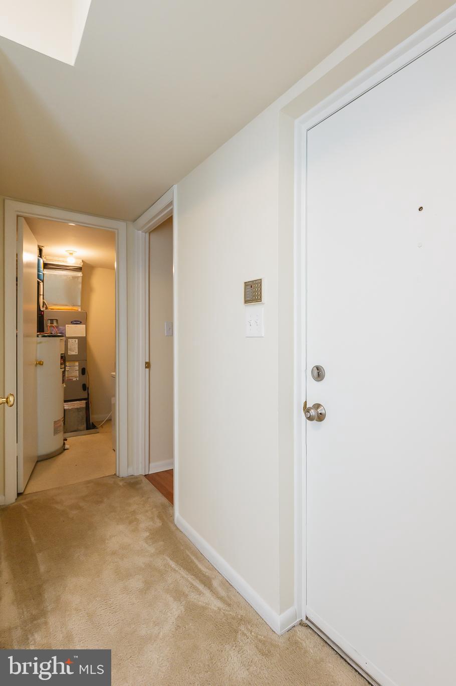 LODGE AT MCDONGH - Residential Lease