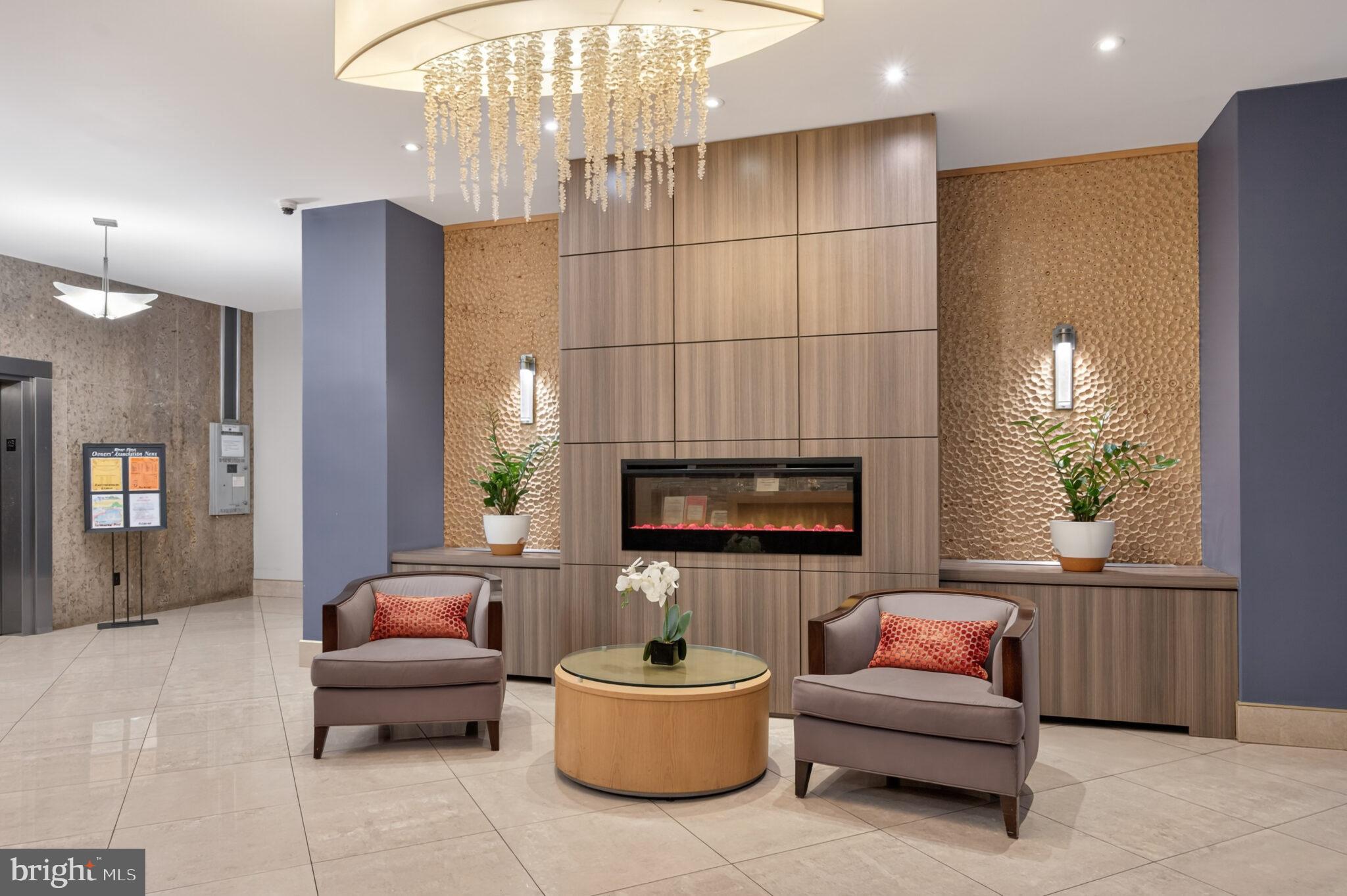 RIVER PLACE - Residential