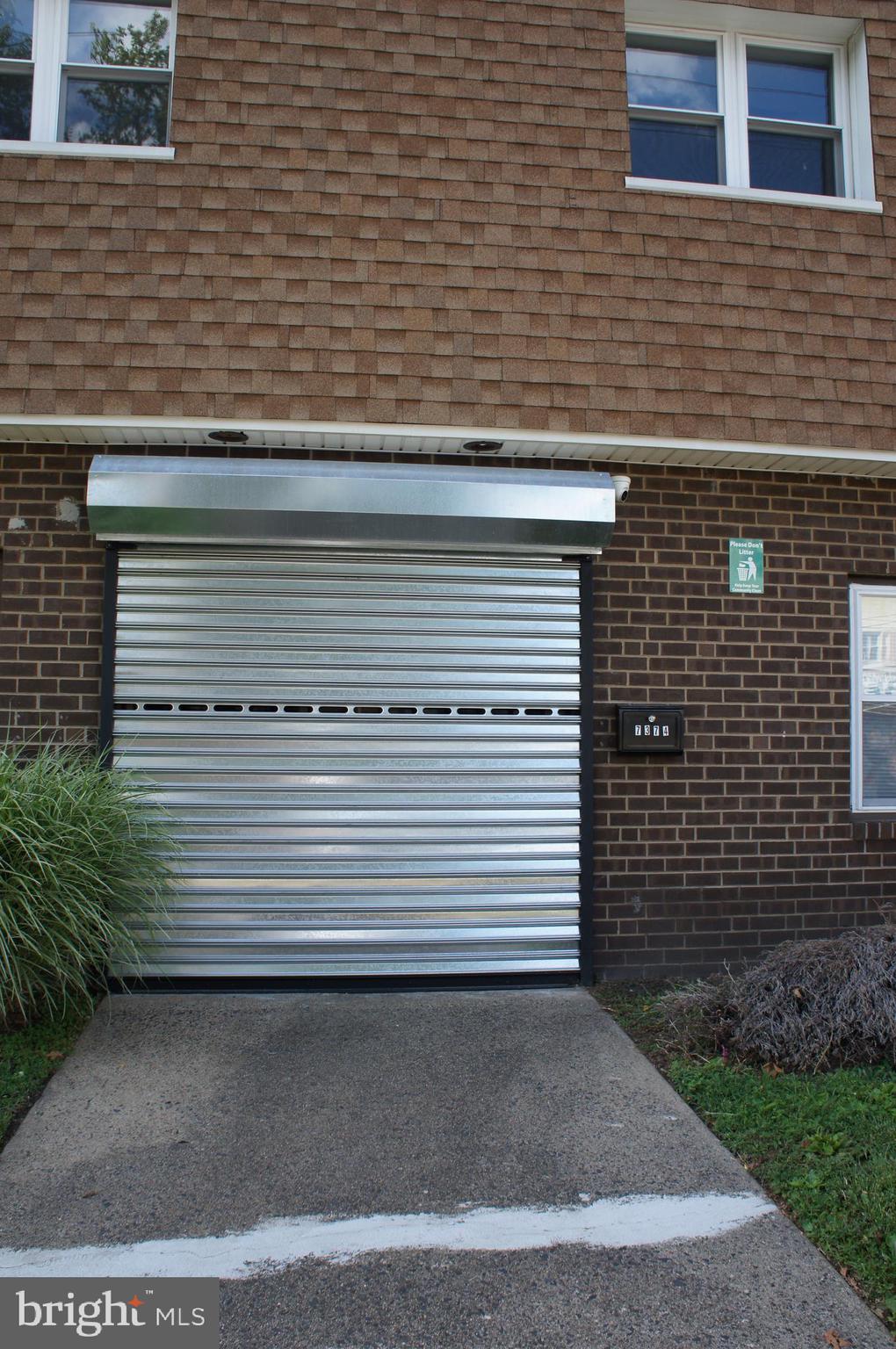 FRANKFORD - Commercial Lease