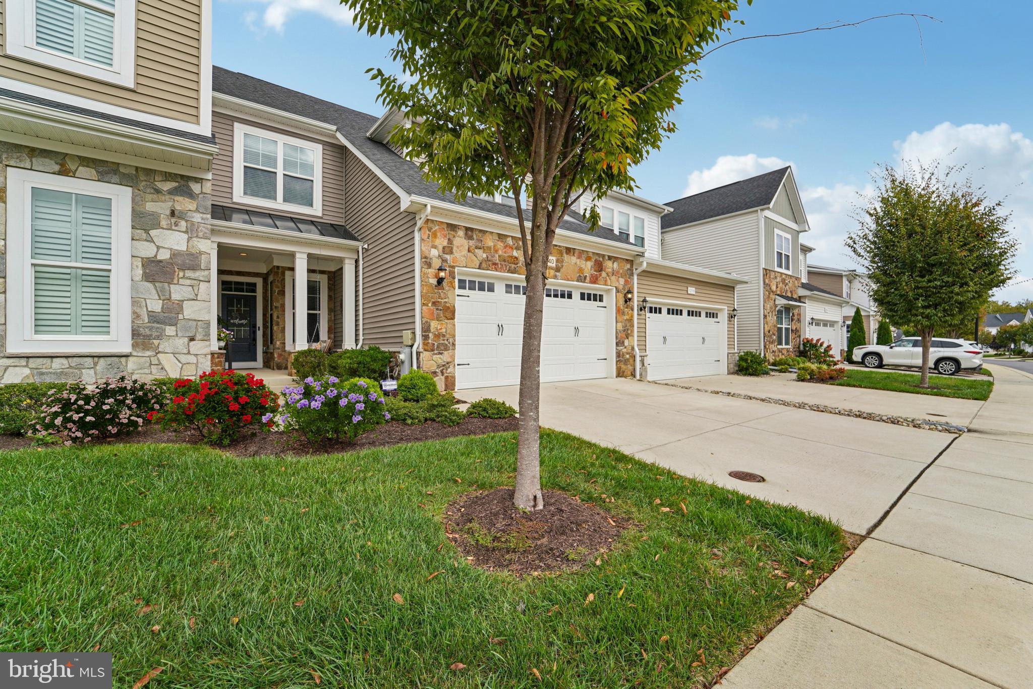 1240 BEAVER TREE DRIVE