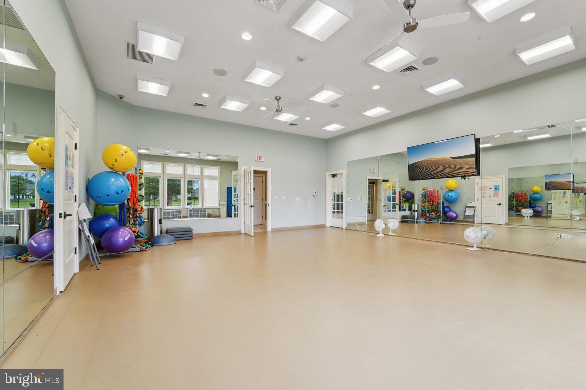 TWO RIVERS - Residential