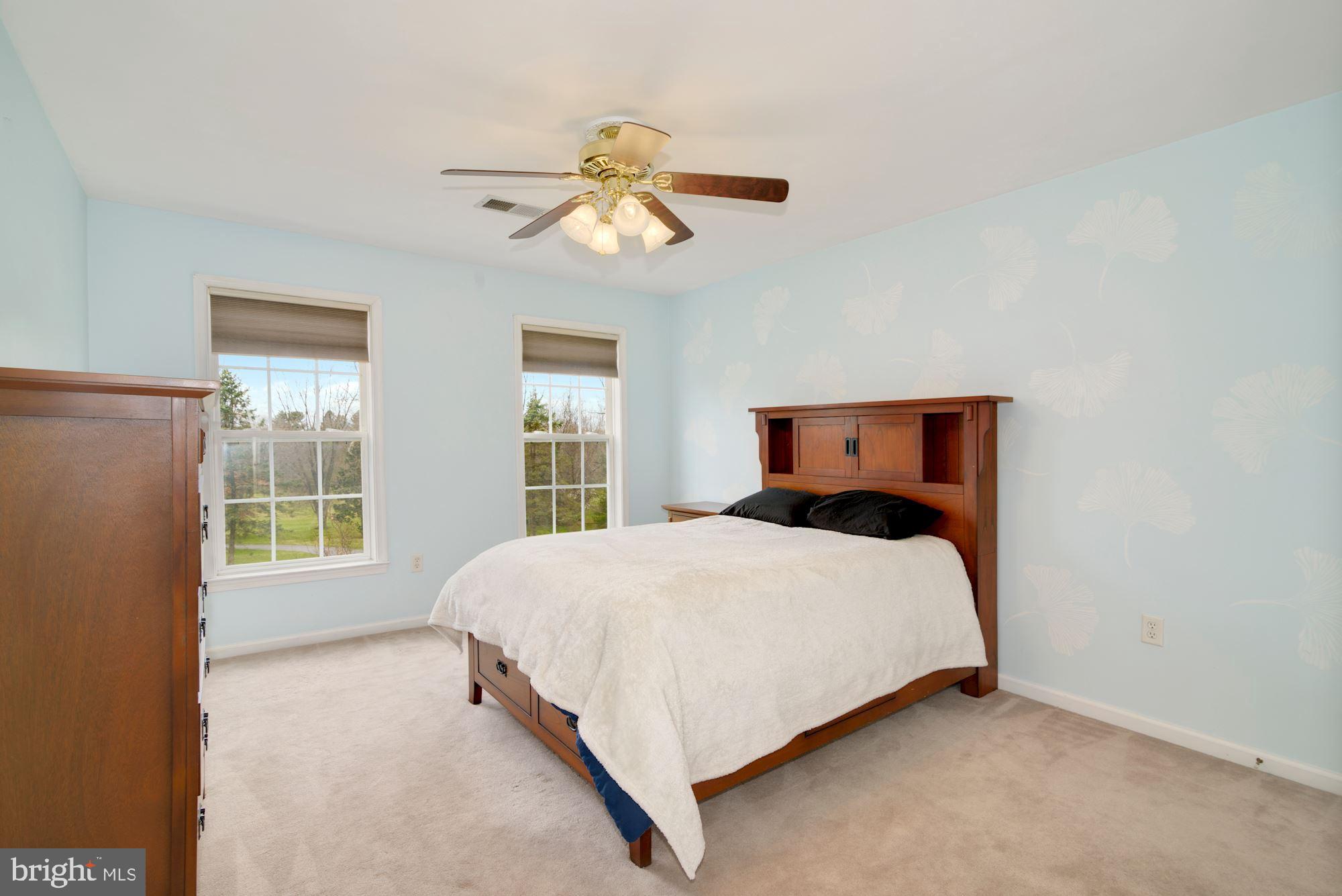 GLENDALE FARM ESTATES - Residential