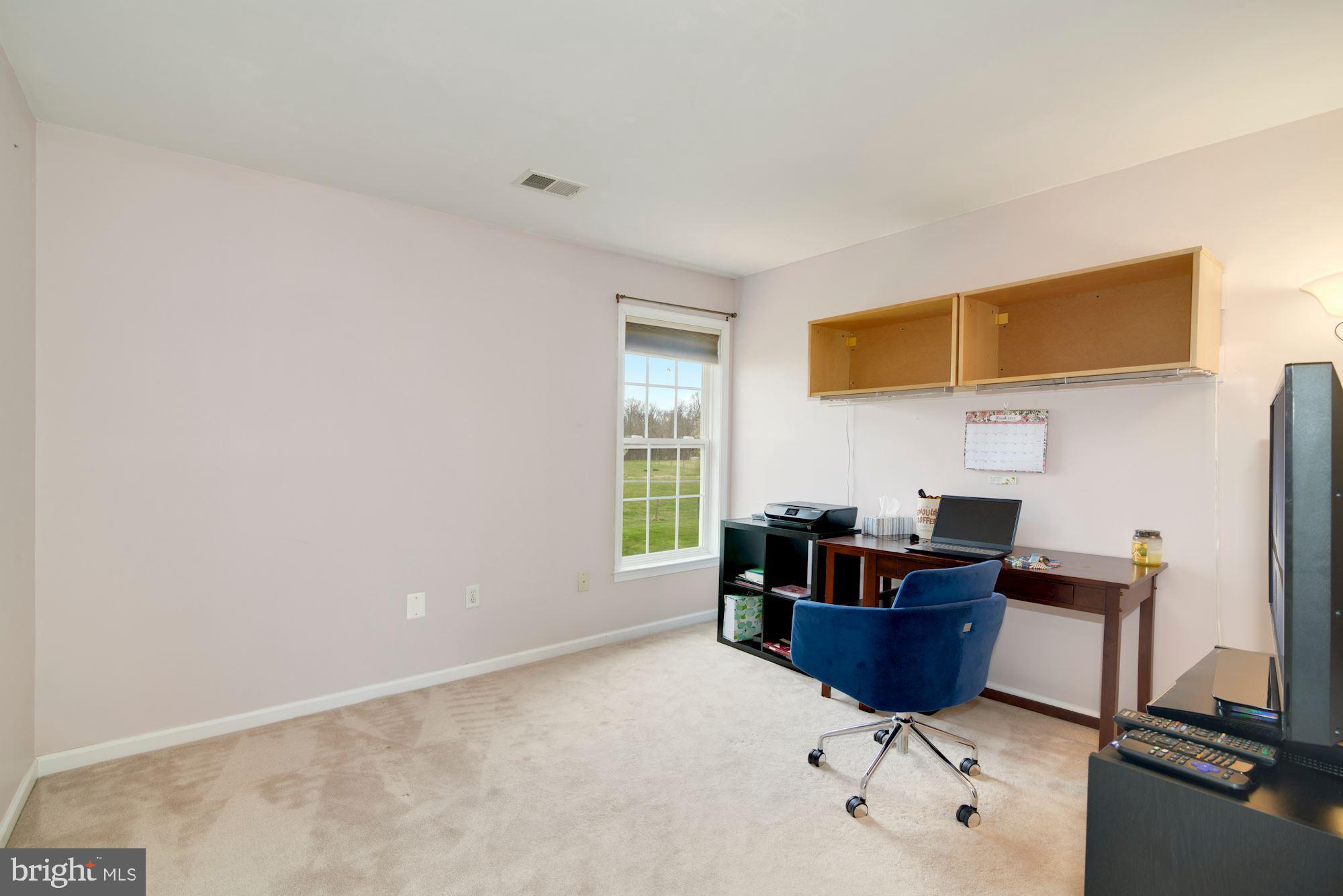 GLENDALE FARM ESTATES - Residential