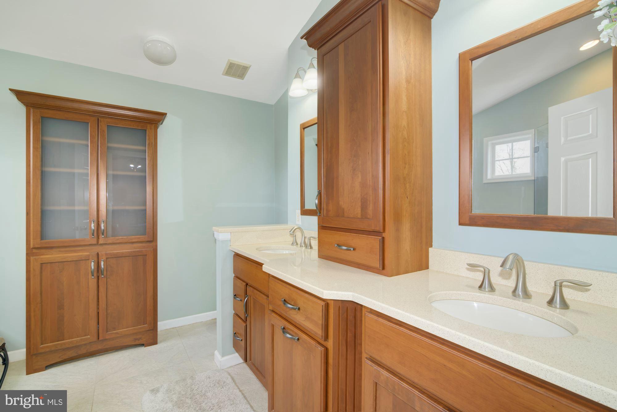 GLENDALE FARM ESTATES - Residential