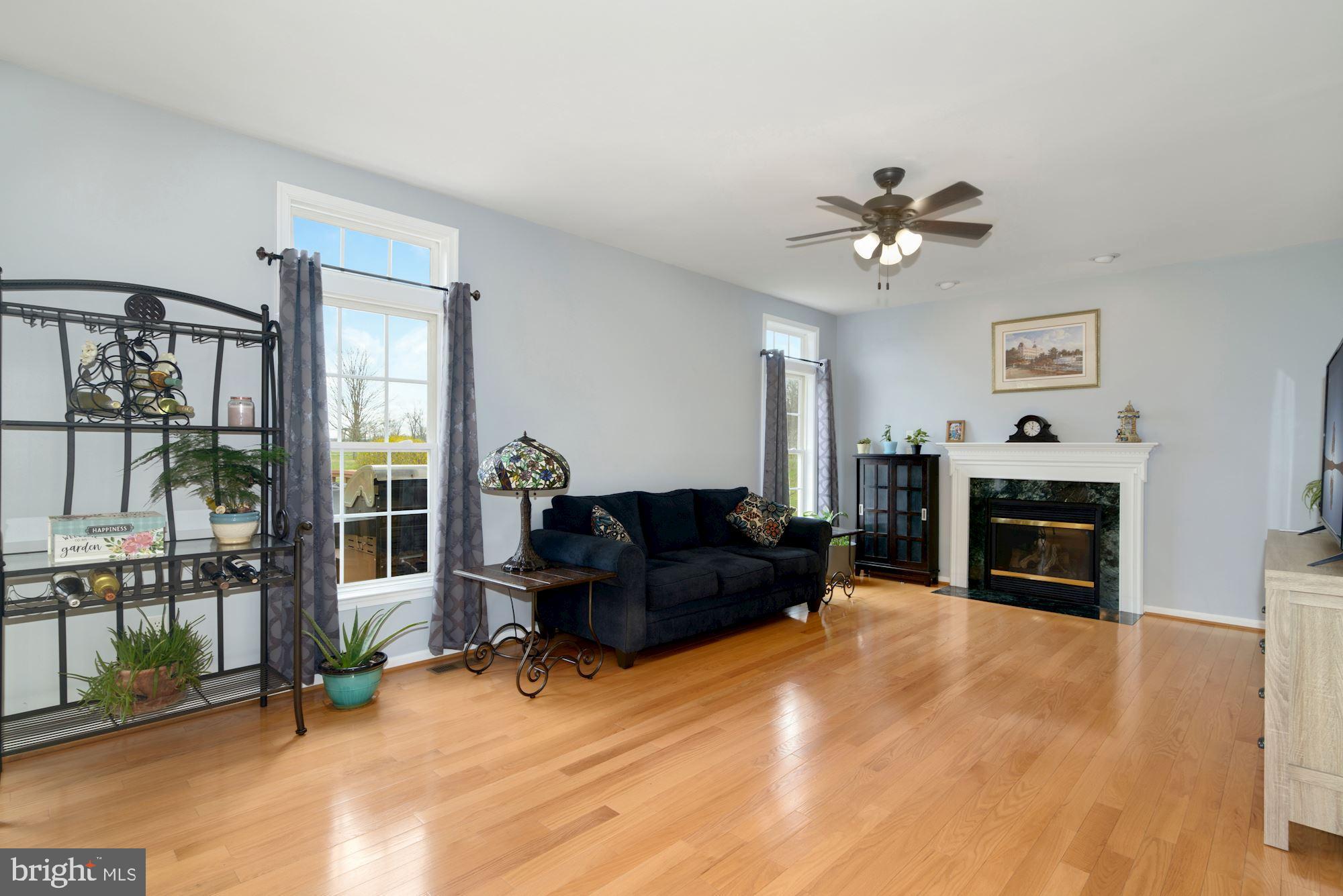 GLENDALE FARM ESTATES - Residential