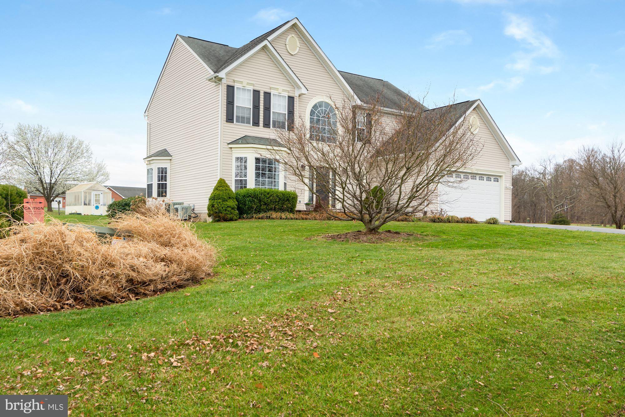 GLENDALE FARM ESTATES - Residential